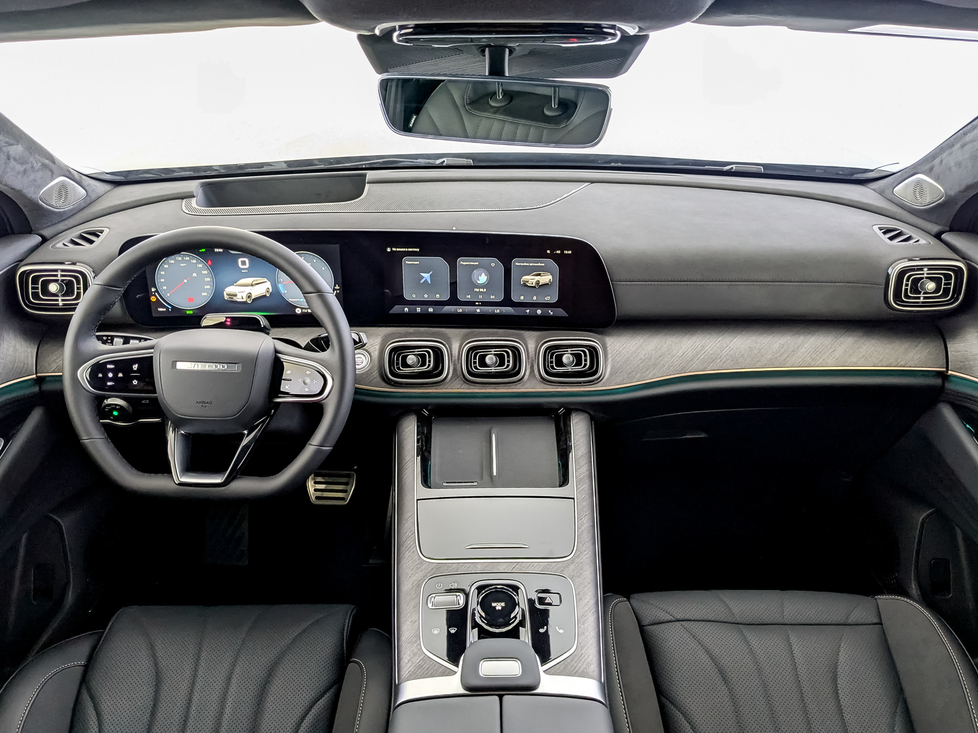 Фото JAECOO J8 Престиж 2.0T/249 7RT 4WD