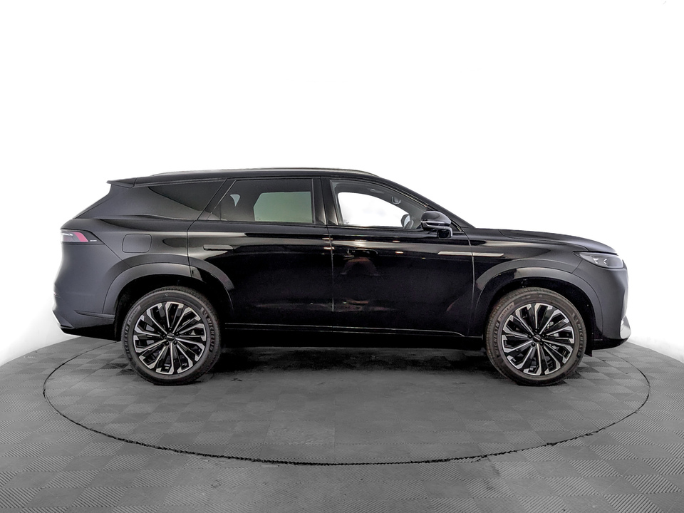 JAECOO J8 Престиж 2.0T/249 7RT 4WD