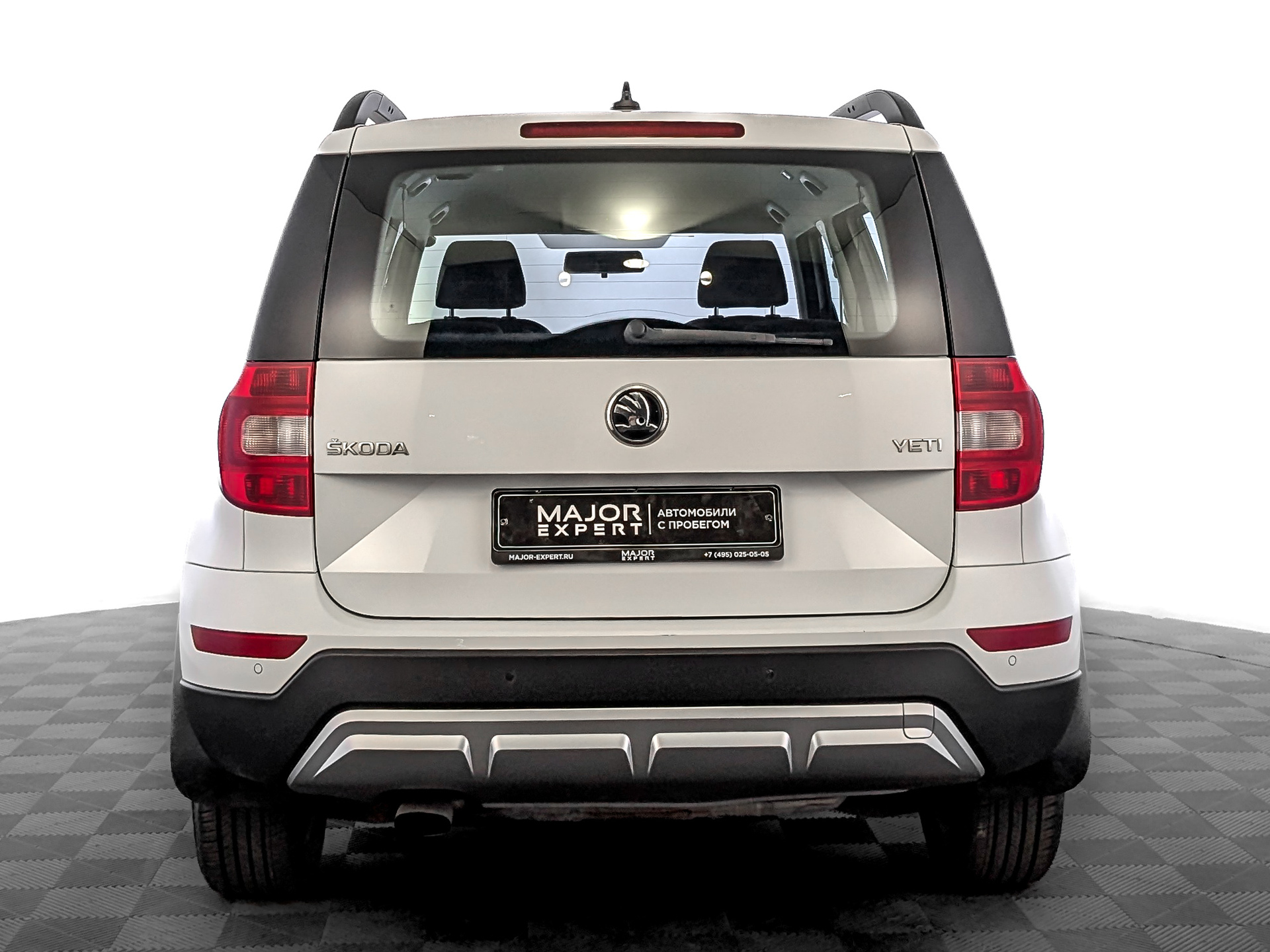 SKODA Yeti 1.60 (110 л.с), автомат, 2017, пробег 105 869 км