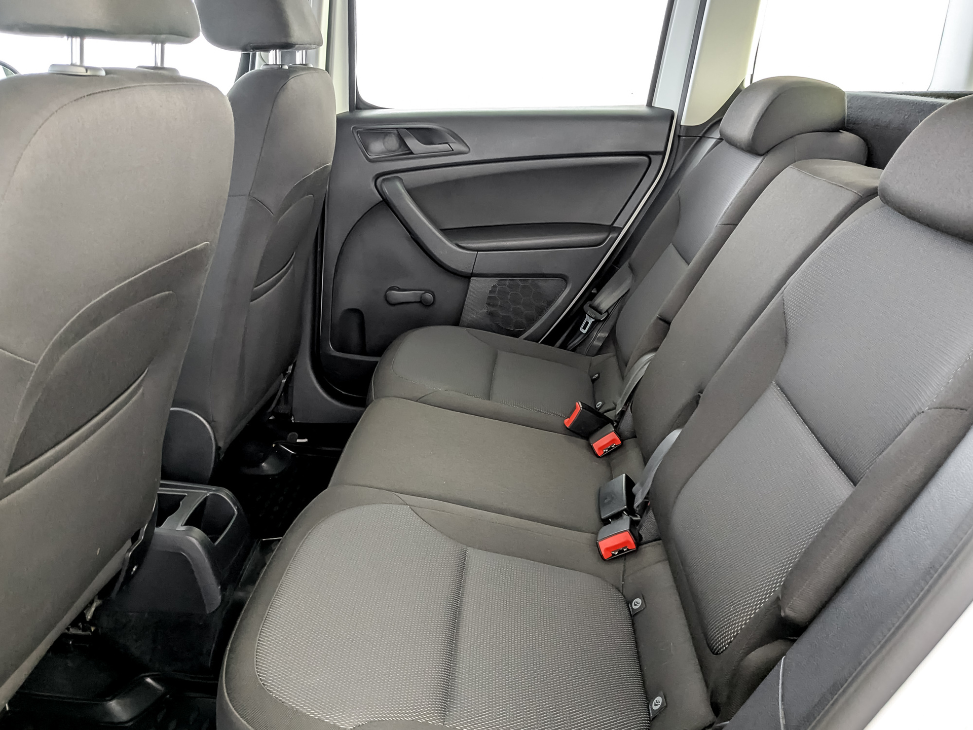 SKODA Yeti 1.60 (110 л.с), автомат, 2017, пробег 105 869 км