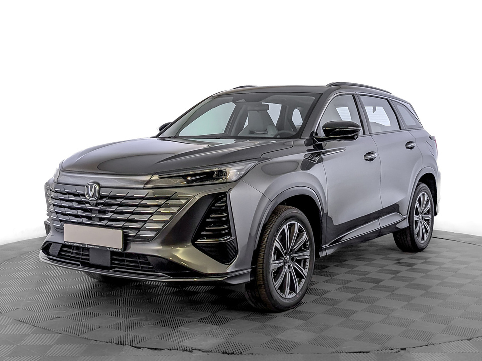 Changan CS75 Plus III Люкс 2.0T/233 8AT Передний привод