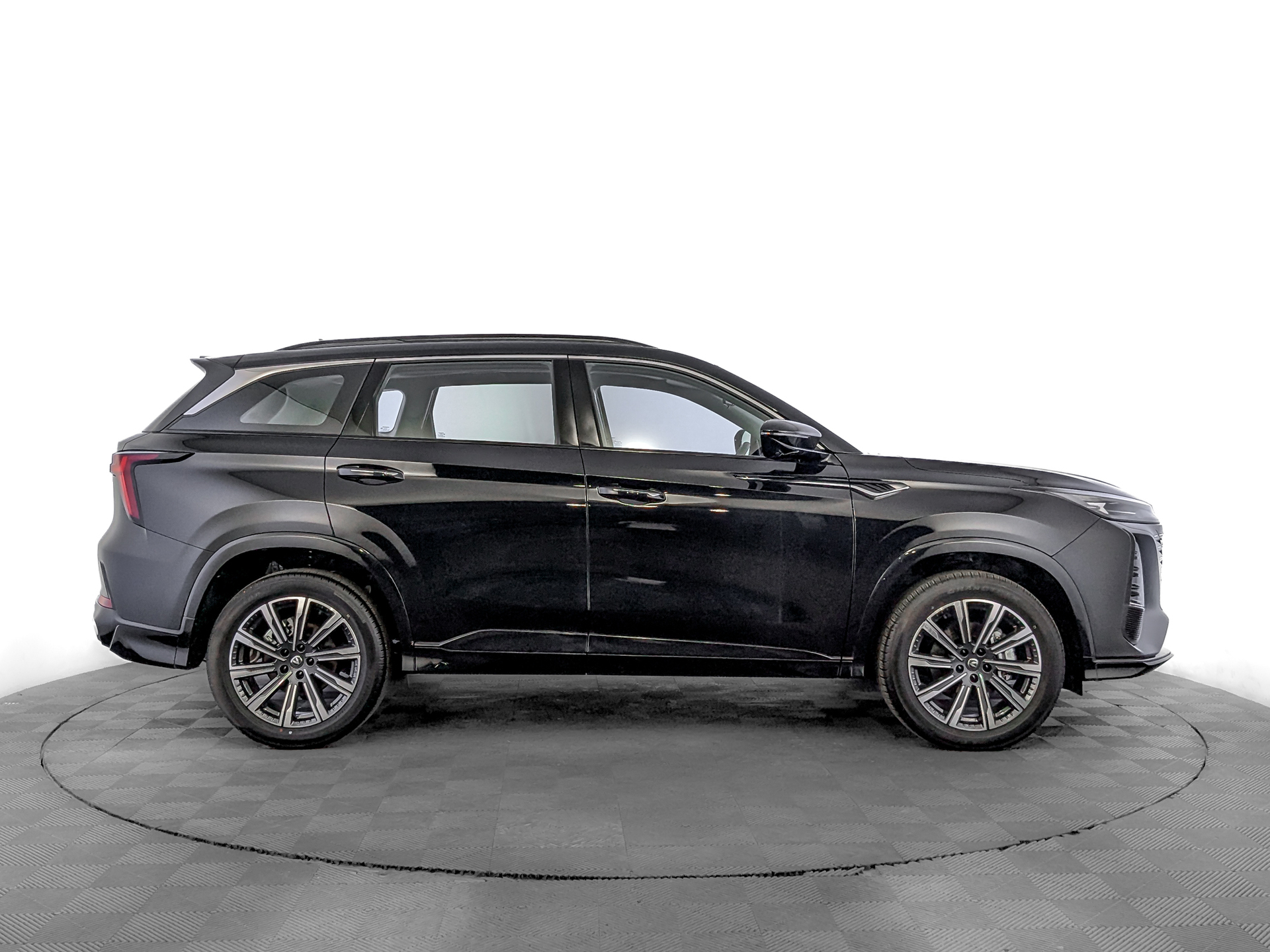 Фото Changan CS75 Plus III Люкс 2.0T/233 8AT Передний привод