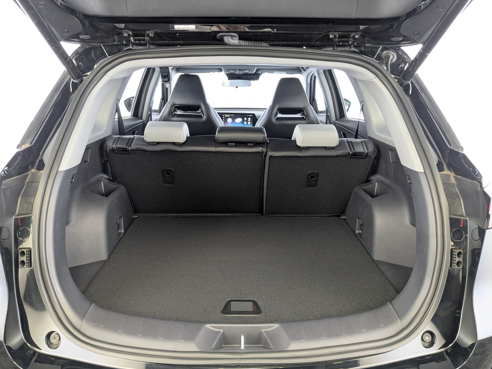 Фото Changan CS75 Plus III Люкс 2.0T/233 8AT Передний привод