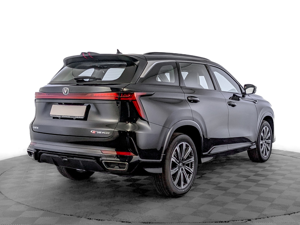 Changan CS75 Plus III Люкс 2.0T/233 8AT Передний привод