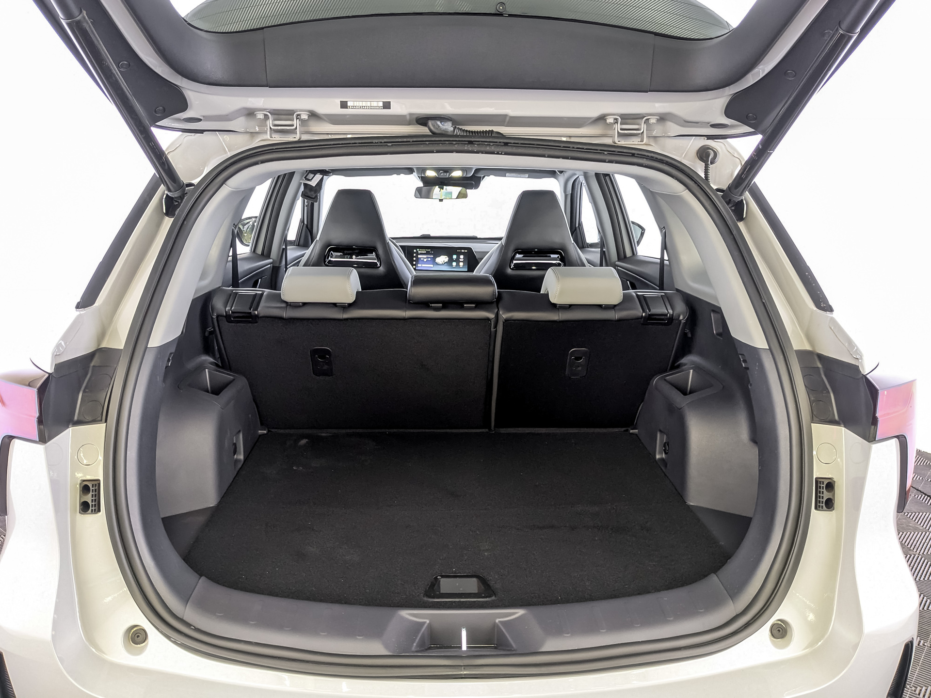 Фото Changan CS75 Plus III Люкс 2.0T/233 8AT Передний привод