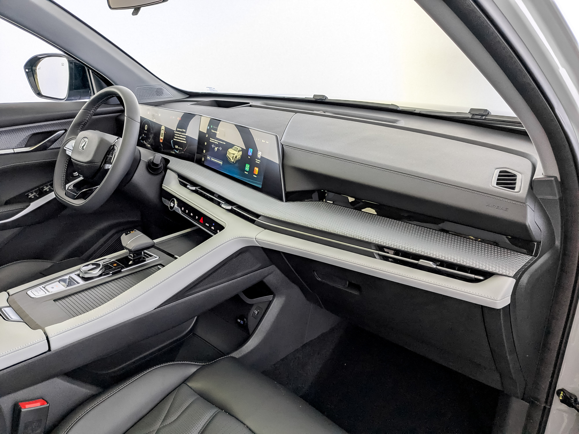 Фото Changan CS75 Plus III Люкс 2.0T/233 8AT Передний привод