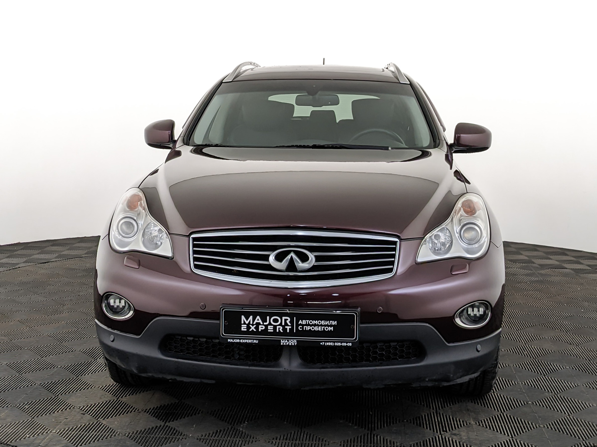 INFINITI QX50 2.50 (222 л.с), автомат, 2014, пробег 138 900 км