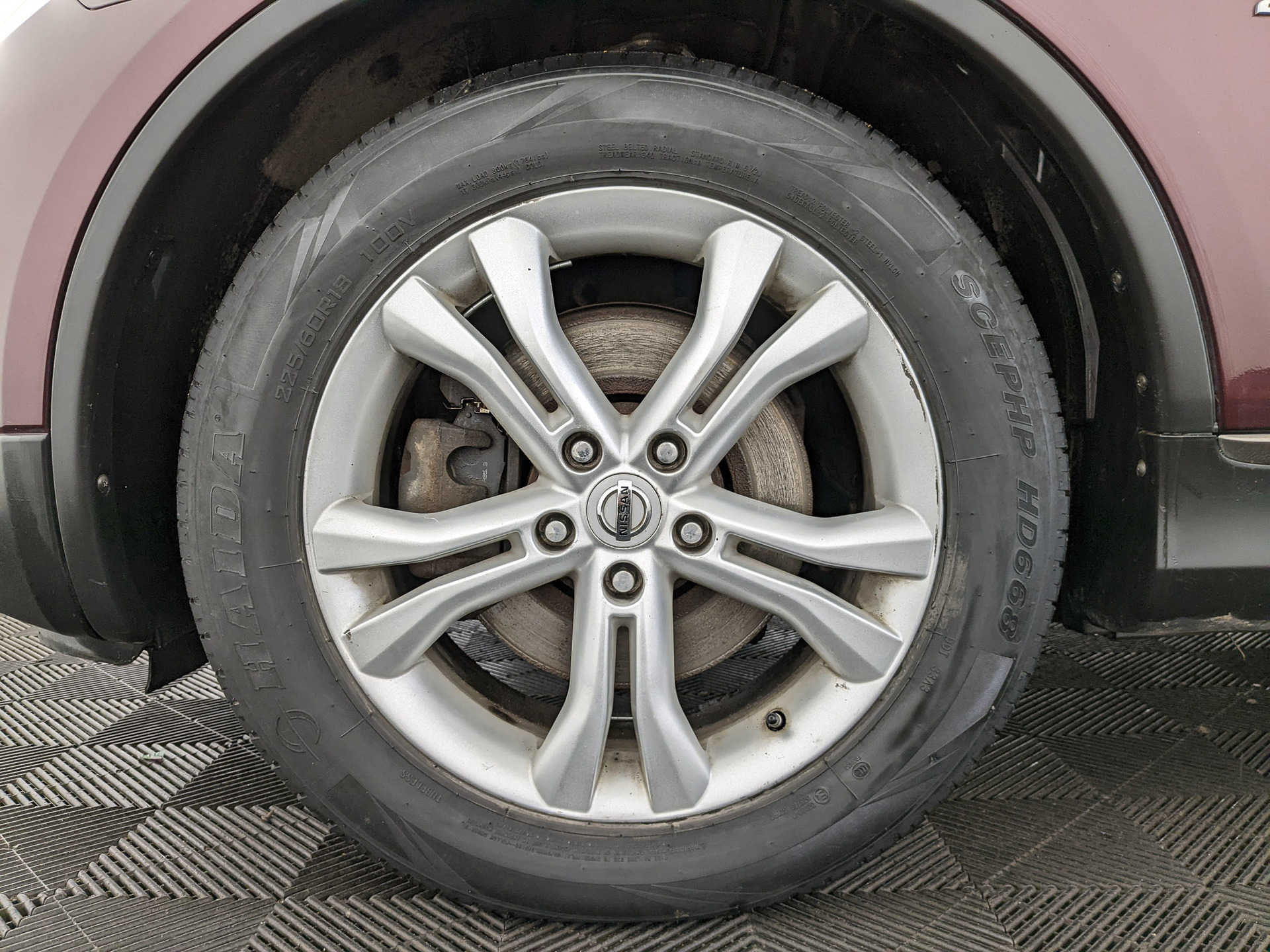 INFINITI QX50 2.50 (222 л.с), автомат, 2014, пробег 138 900 км