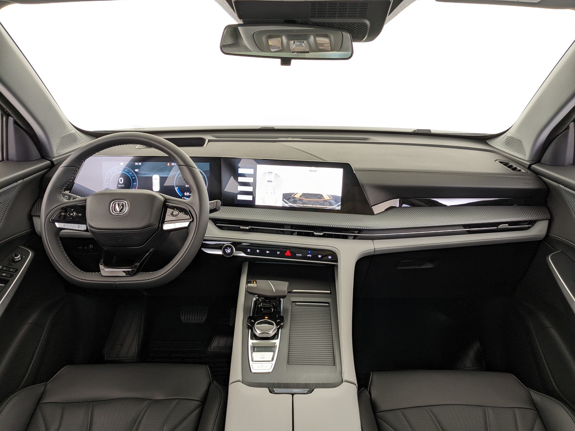 Фото Changan CS75 Plus III Люкс 2.0T/226 8AT Передний привод