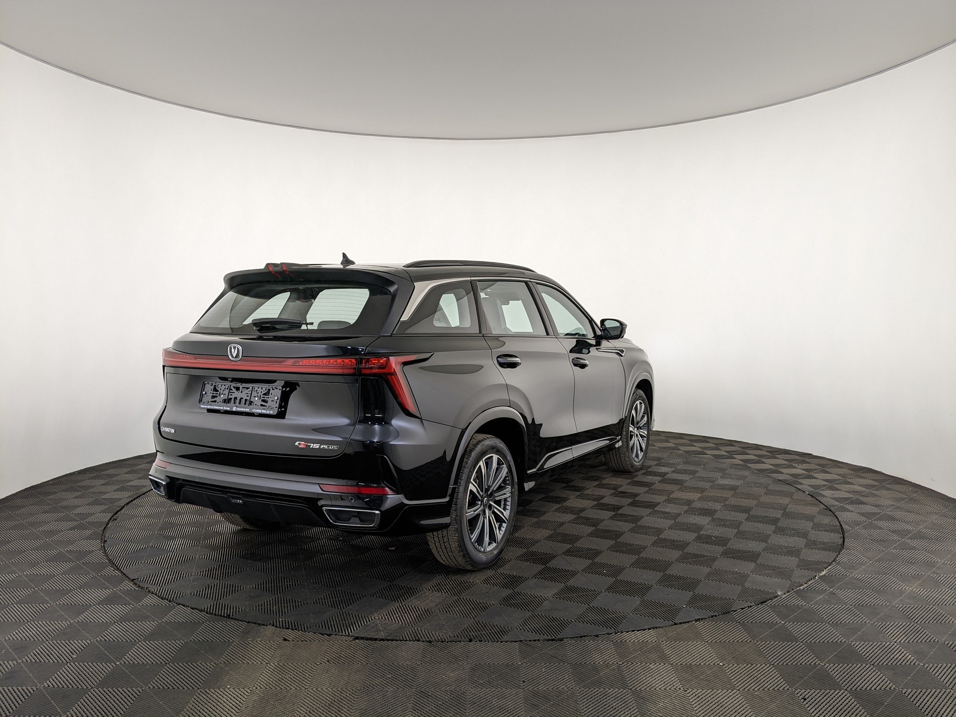 Фото Changan CS75 Plus III Люкс 2.0T/226 8AT Передний привод