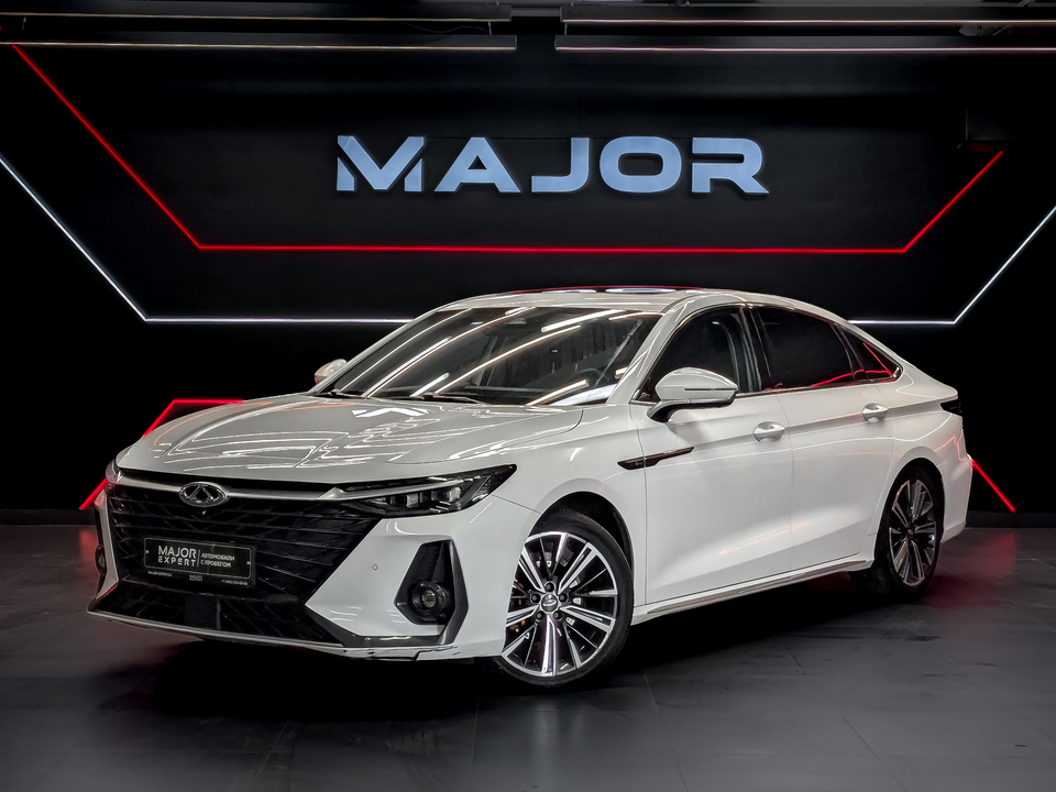 Chery Arrizo 8