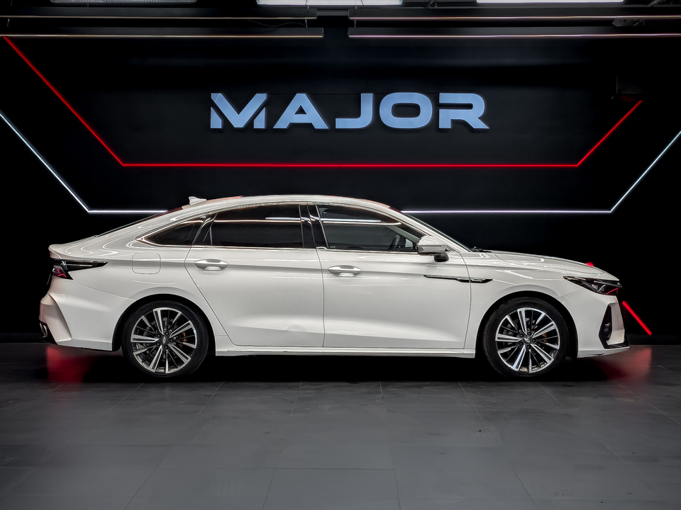 Chery Arrizo 8