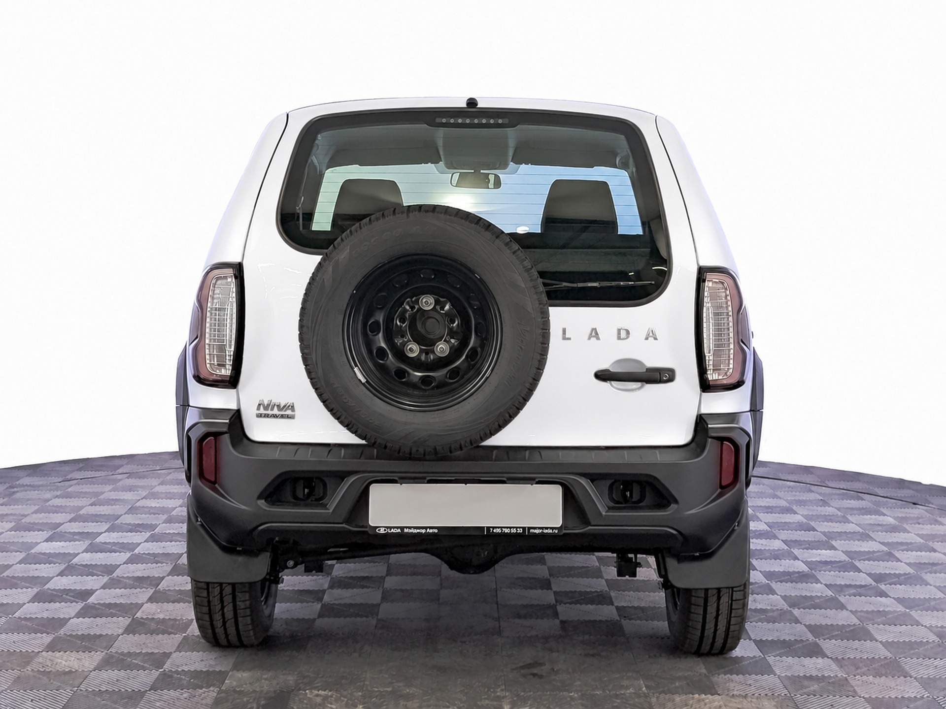 Фото Lada Niva Travel Классик 1.8/90 5MT
