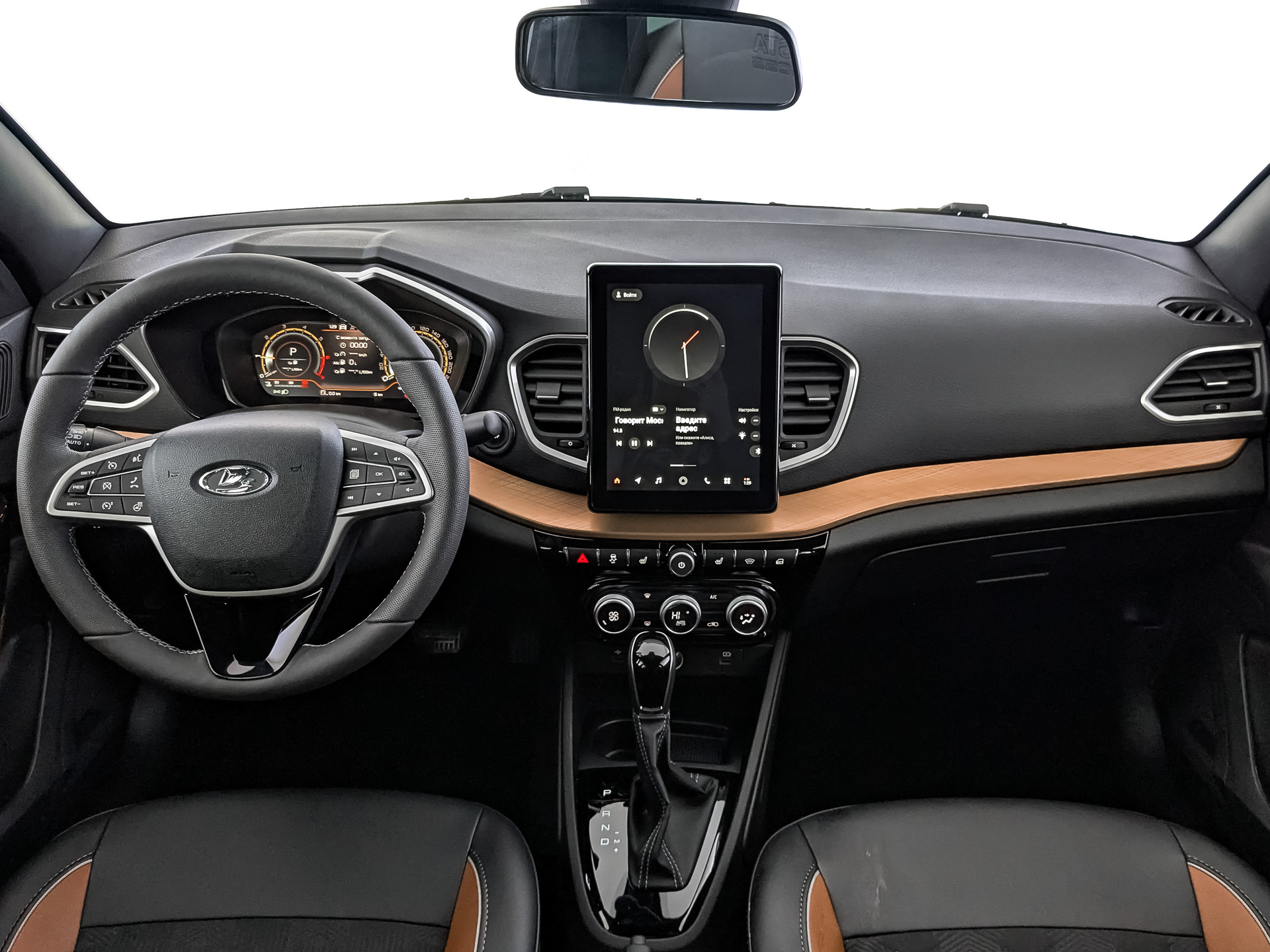 Фото Lada Vesta Седан Кросс Техно 1.8/122 ВТ