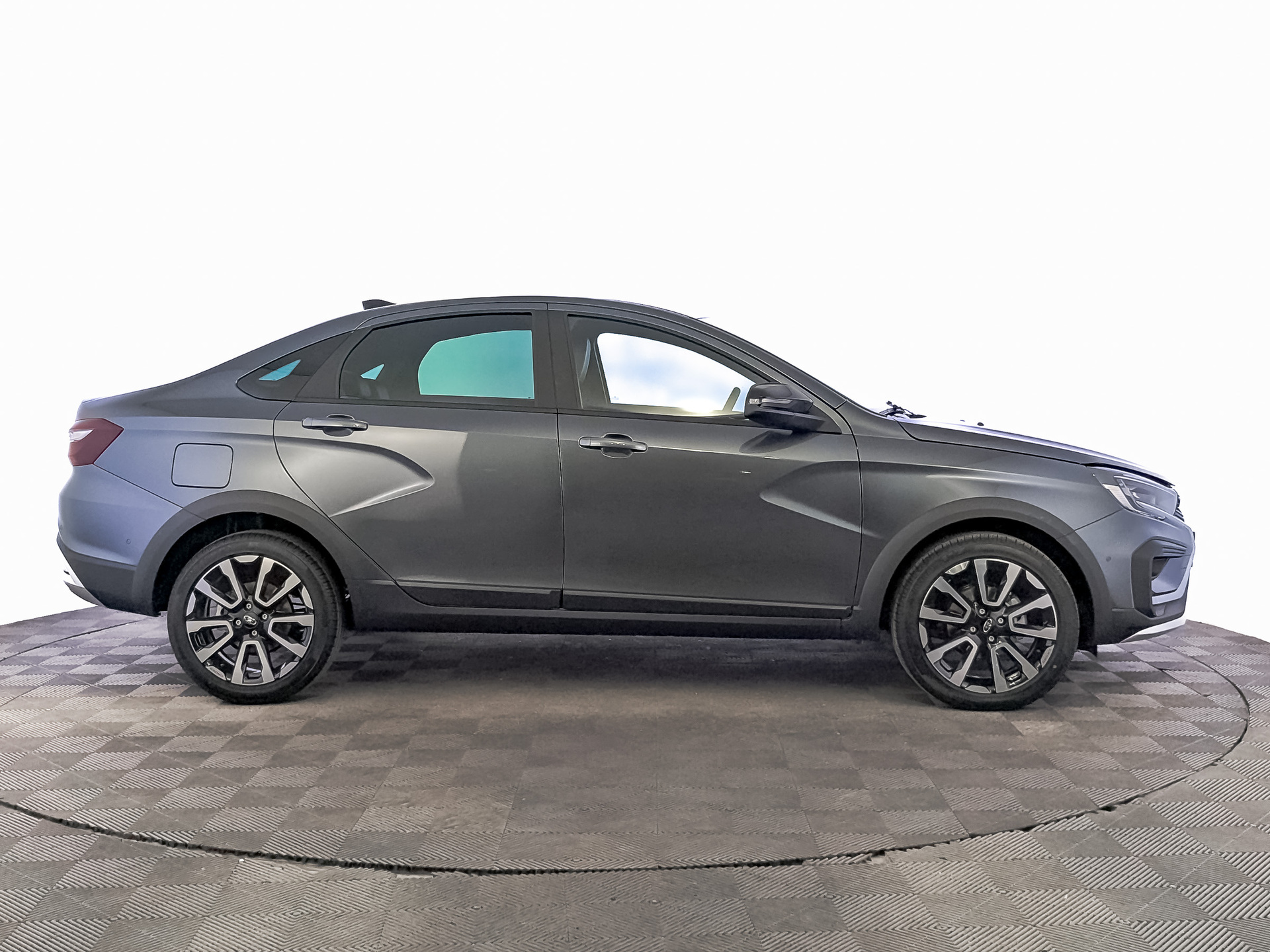 Фото Lada Vesta Седан Кросс Техно 1.8/122 ВТ