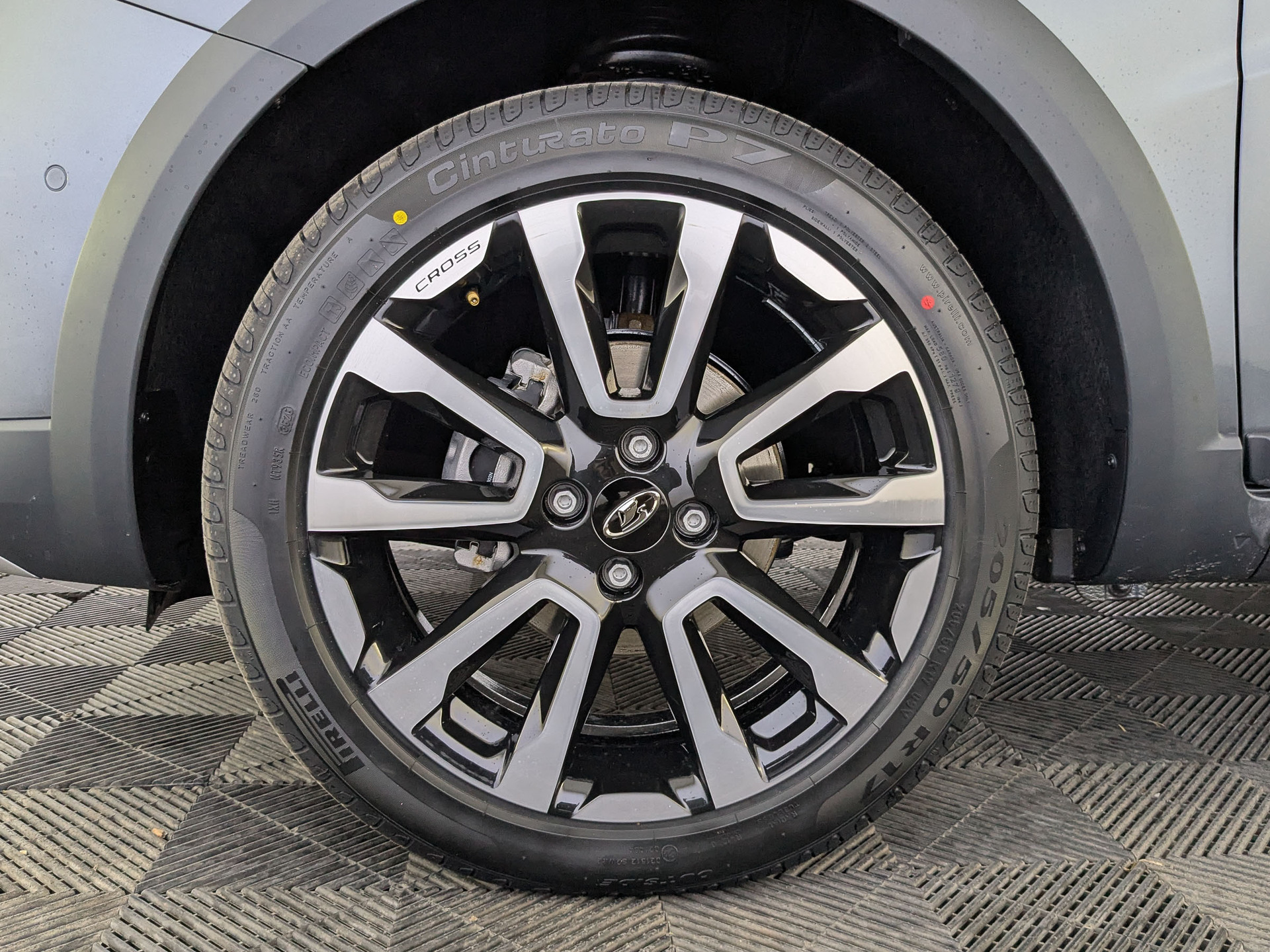 Фото Lada Vesta Седан Кросс Техно 1.8/122 ВТ