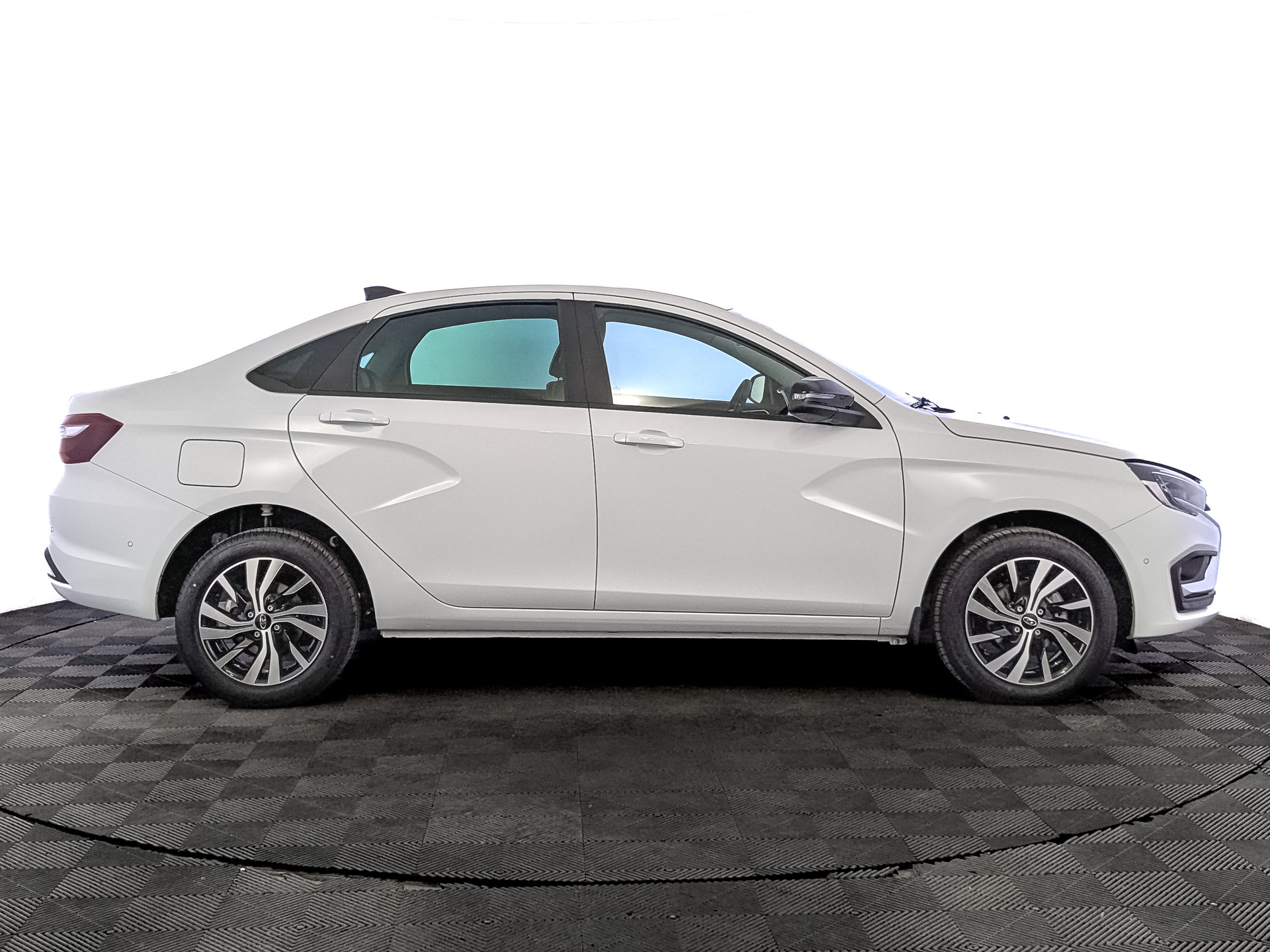 Фото Lada Vesta Седан Техно 1.8/122 ВТ