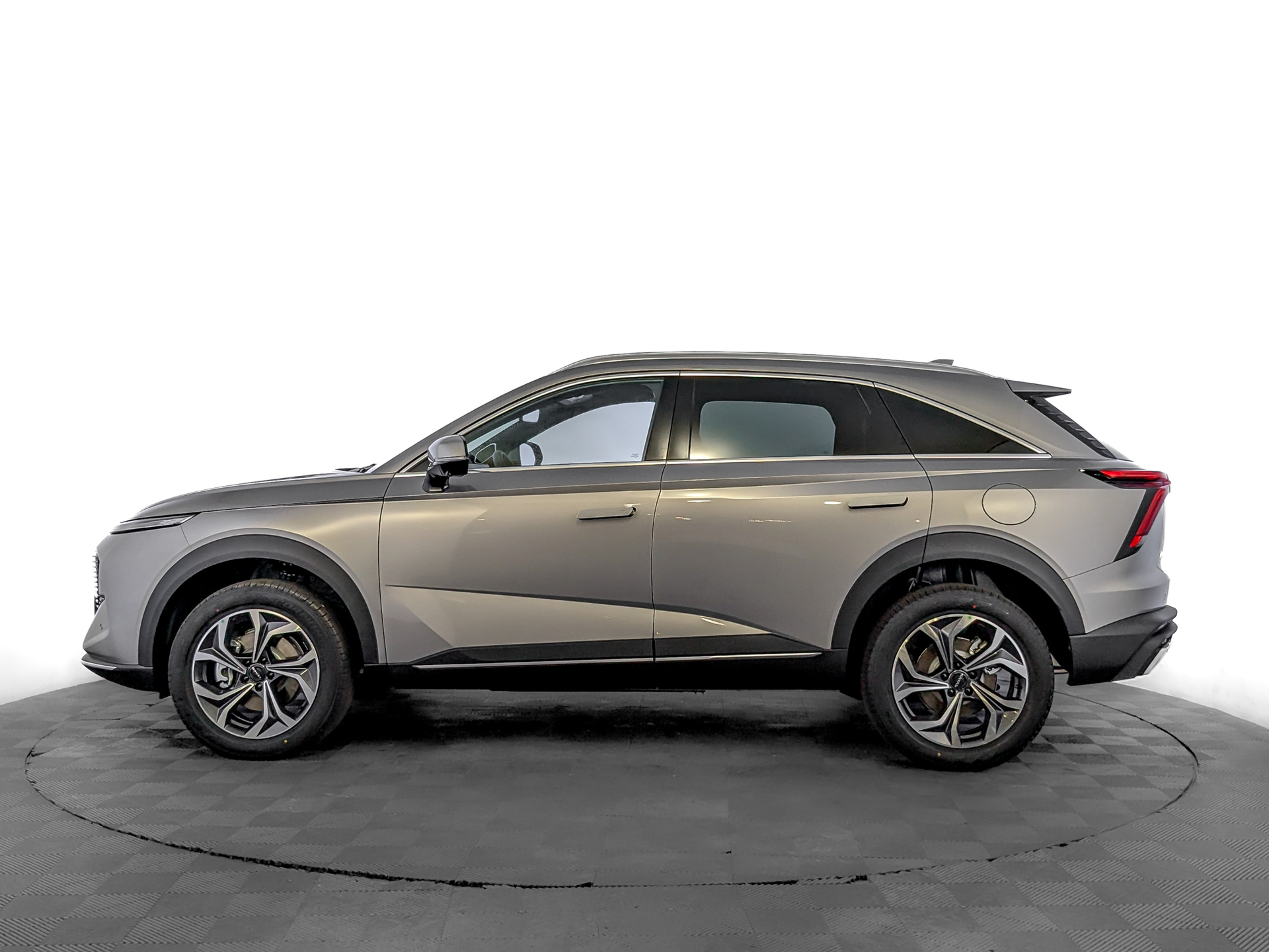 Фото Haval F7 Техно + 2.0T/200 7RT 4WD