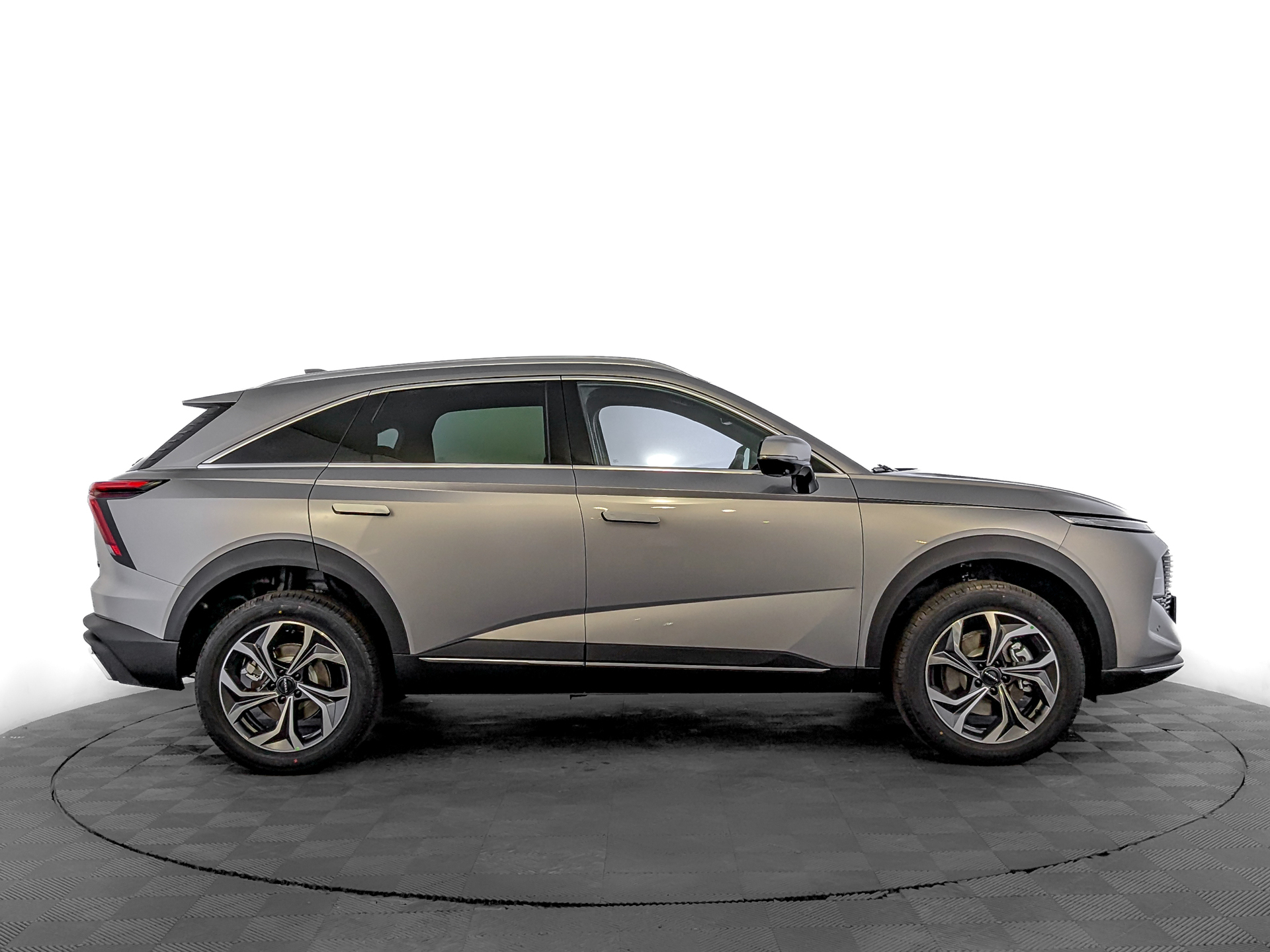 Фото Haval F7 Техно + 2.0T/200 7RT 4WD