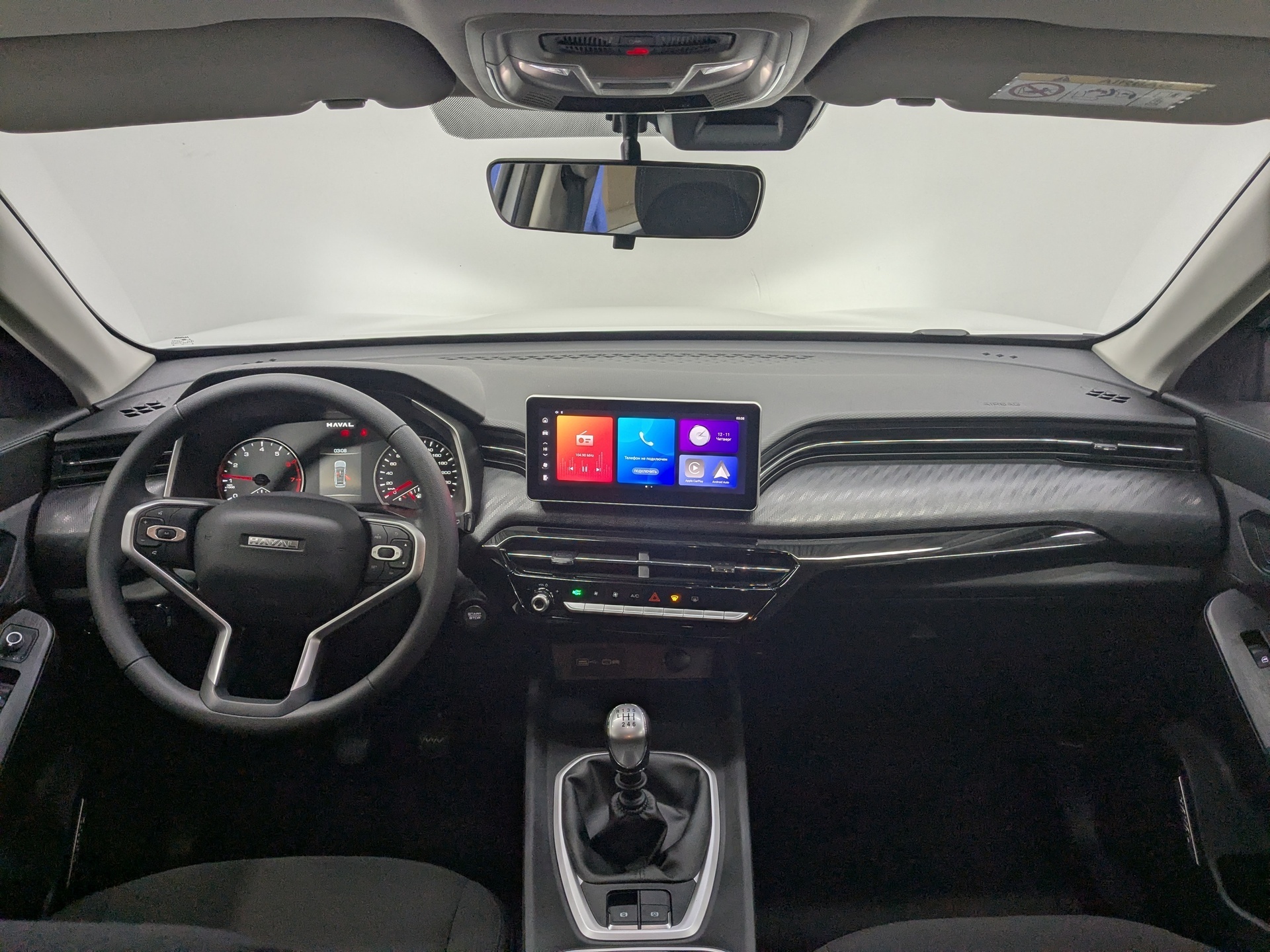 Фото Haval Jolion Комфорт 1.5T/143 6MT 2WD