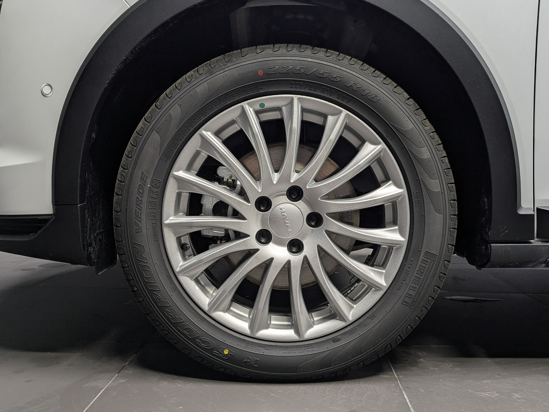 Фото Haval Jolion Техно + 1.5T/150 7RT 4WD