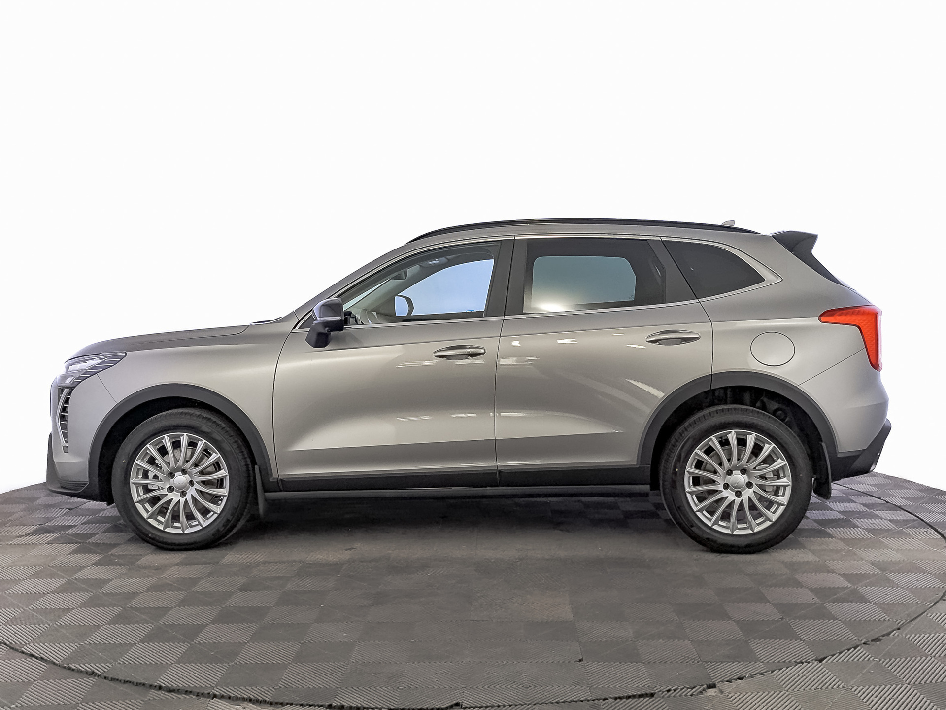 Фото Haval Jolion Премиум 1.5T/150 7RT 4WD