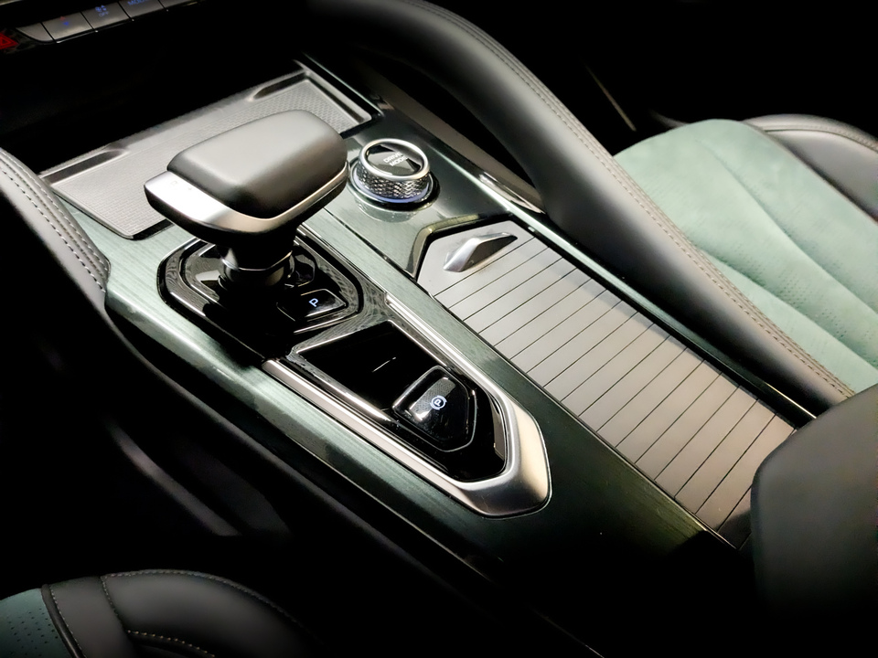 Фото Geely Monjaro с пробегом 25 523 км