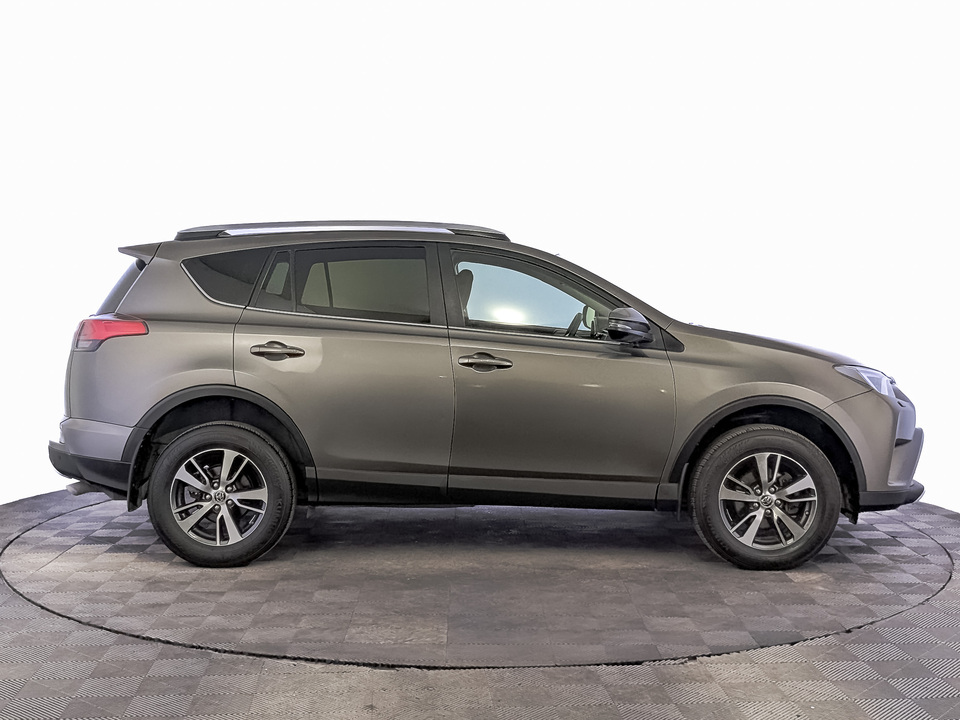 Toyota RAV 4 IV
