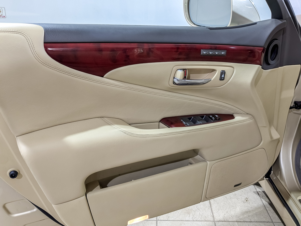 Фото Lexus LS с пробегом 78178 км