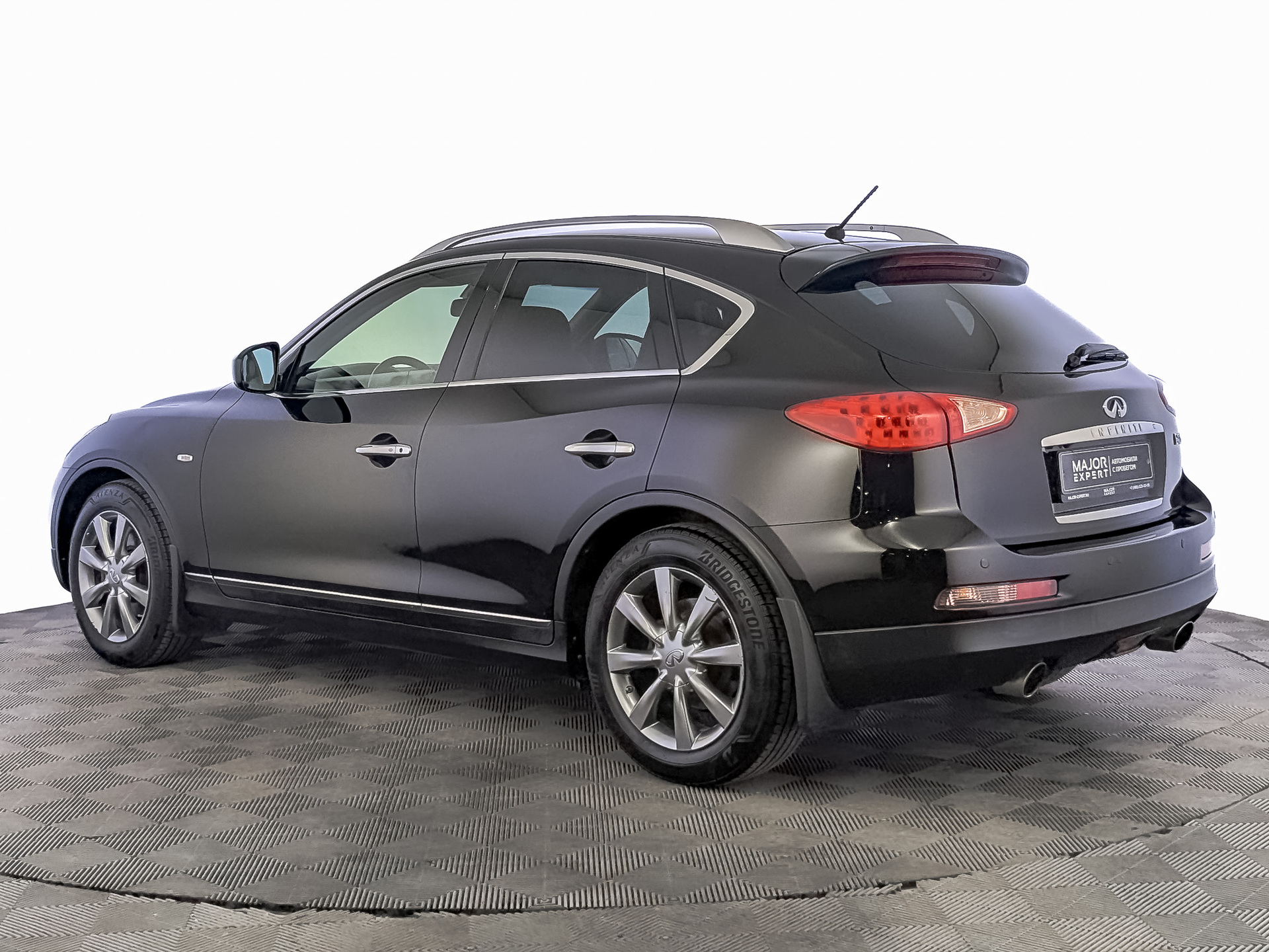 INFINITI EX 2.50 (222 л.с), автомат, 2012, пробег 121 963 км