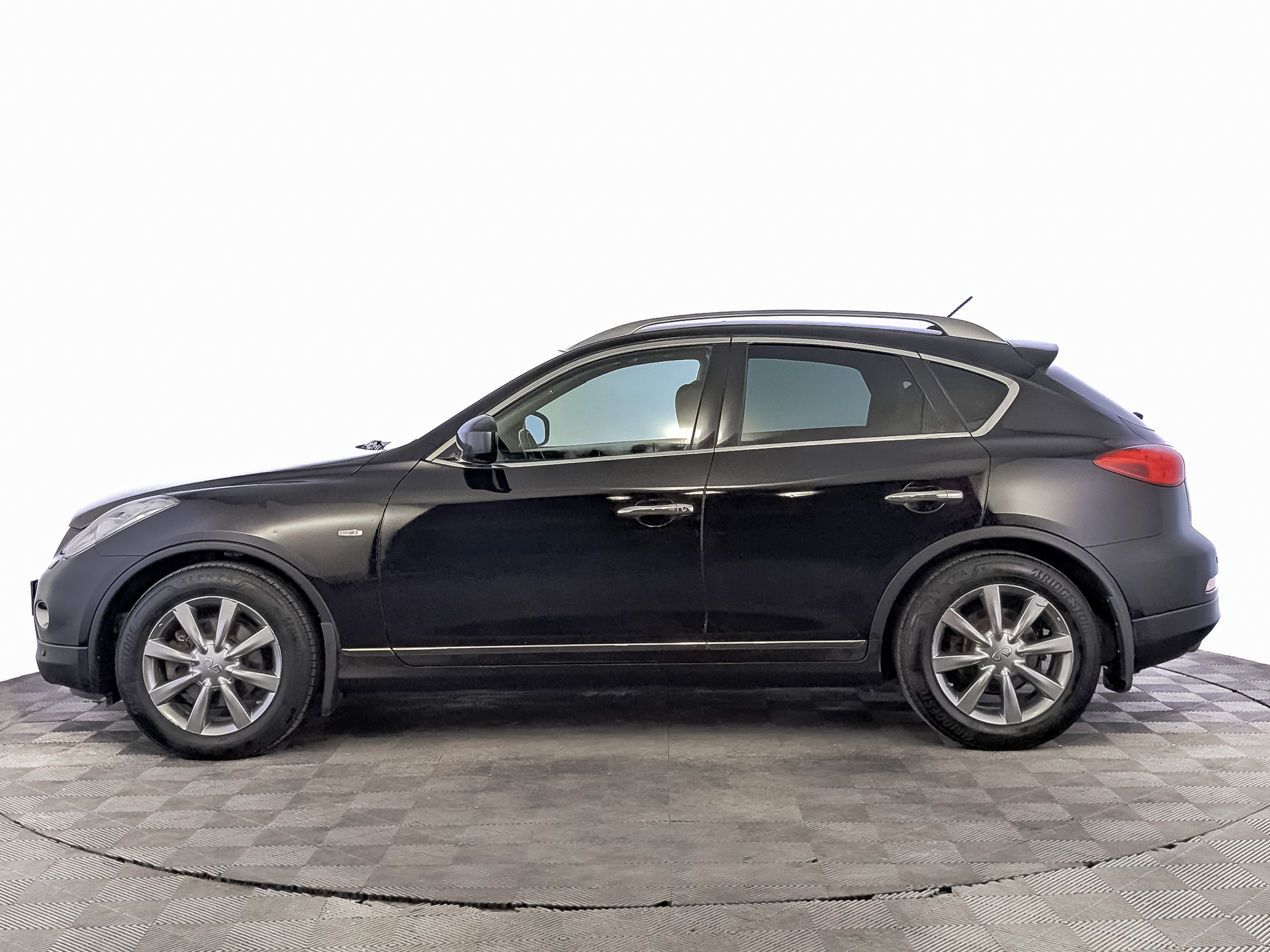 INFINITI EX 2.50 (222 л.с), автомат, 2012, пробег 121 963 км