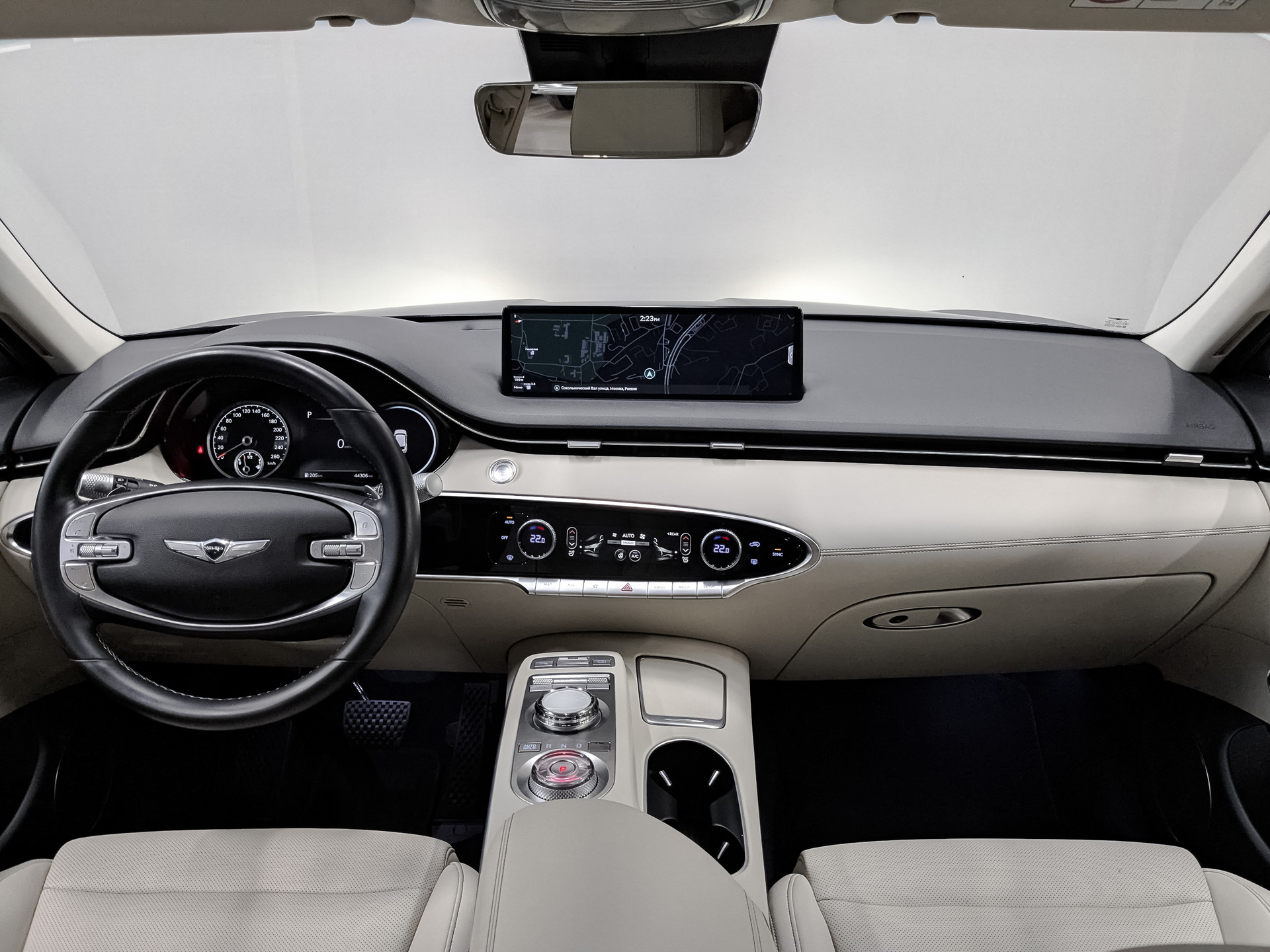 GENESIS GV70 2.50 (249 л.с), автомат, 2021, пробег 44 302 км