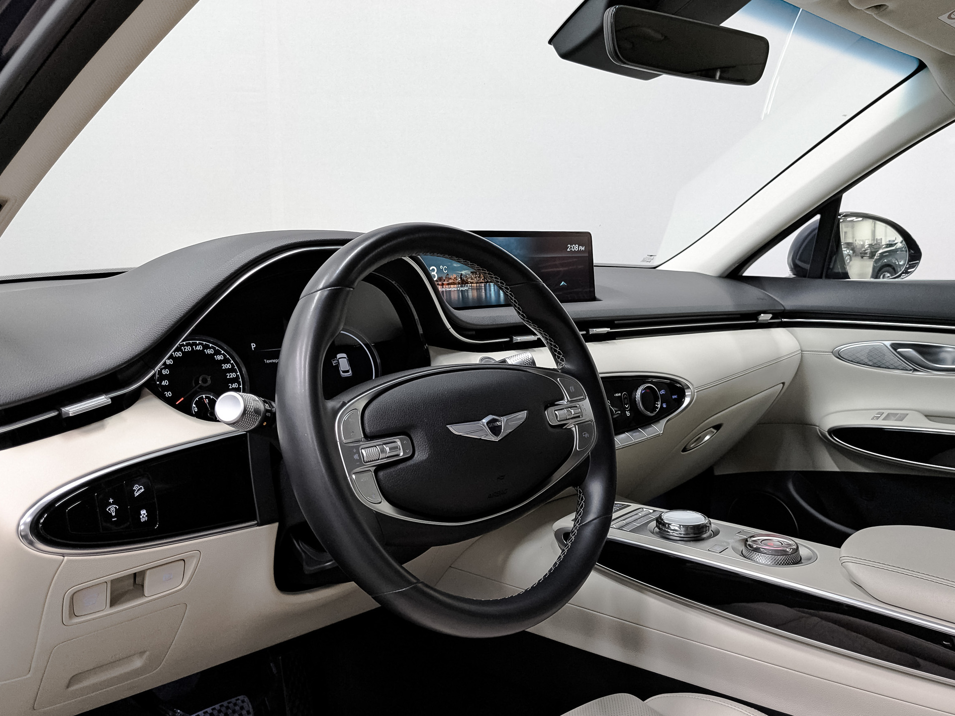 GENESIS GV70 2.50 (249 л.с), автомат, 2021, пробег 44 302 км
