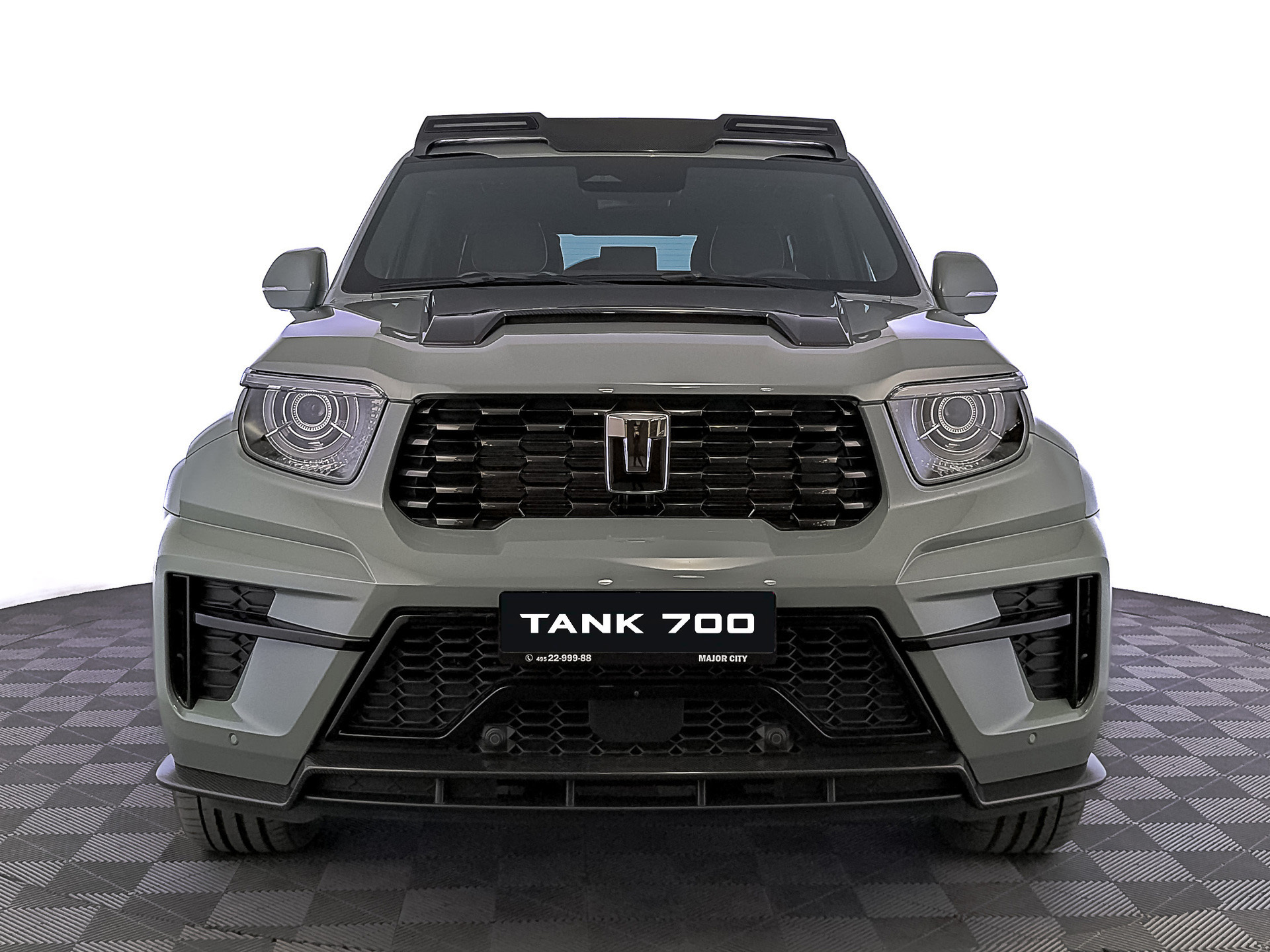 Фото Tank 700 Е1 (Edition One) 3.0H/422 9AT 37кВт 4WD