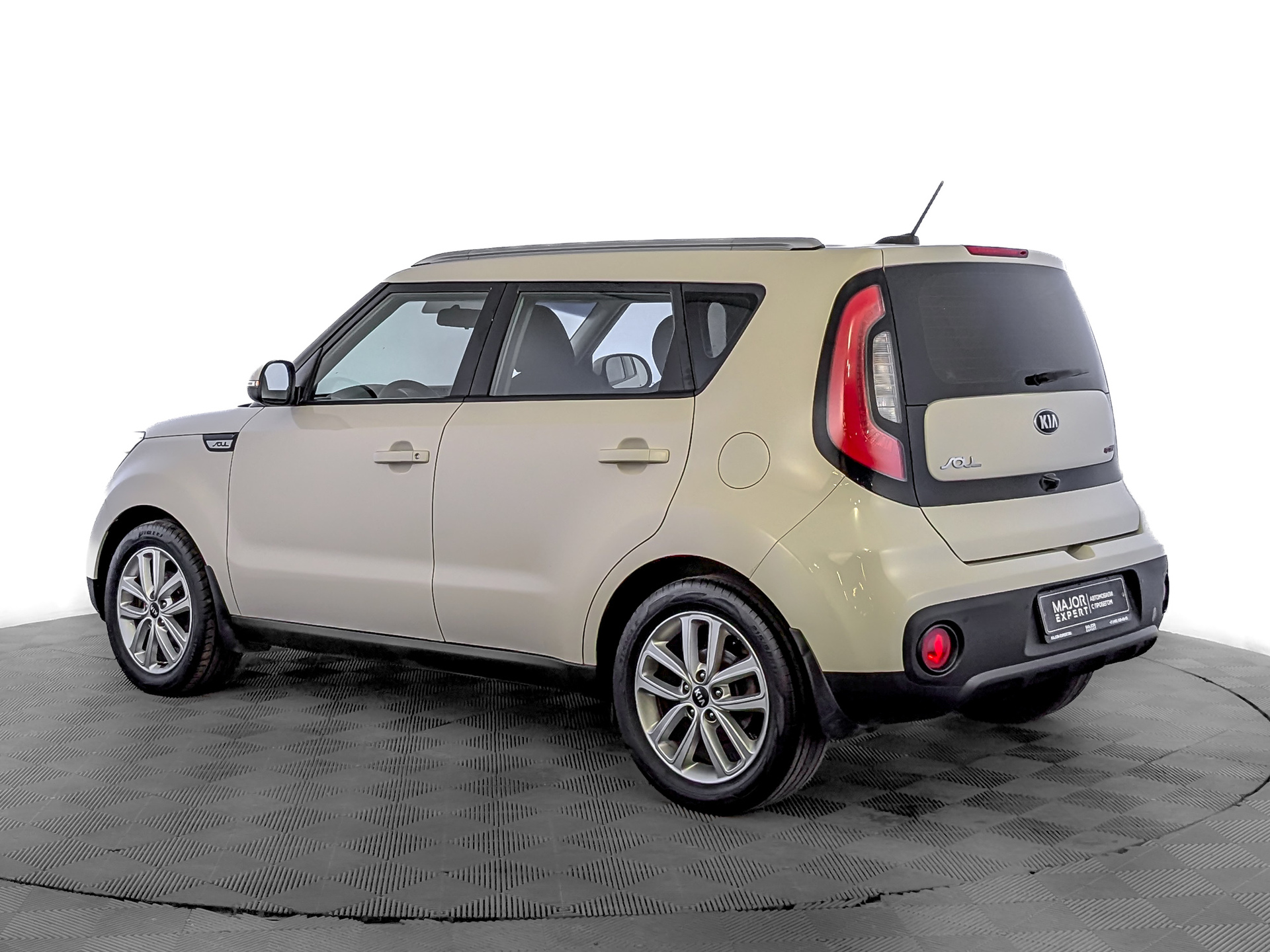 KIA Soul 1.60 (124 л.с), автомат, 2017, пробег 214 400 км