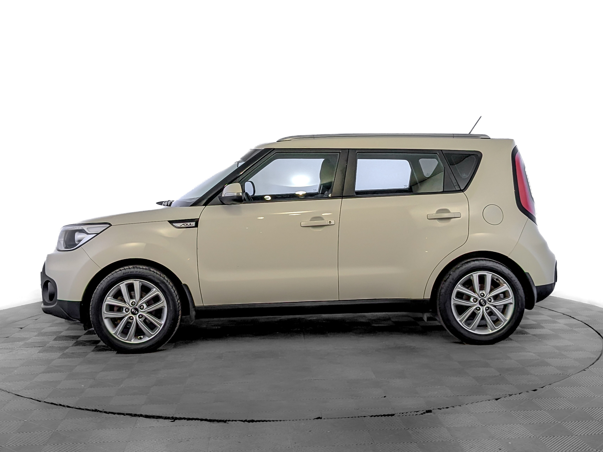 KIA Soul 1.60 (124 л.с), автомат, 2017, пробег 214 400 км