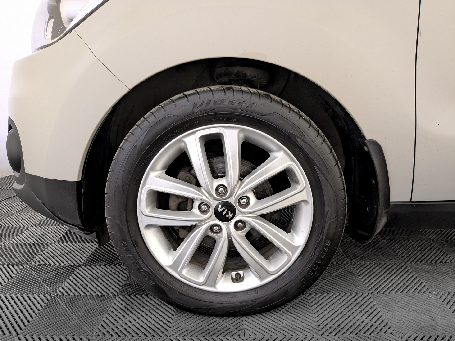 KIA Soul 1.60 (124 л.с), автомат, 2017, пробег 214 400 км