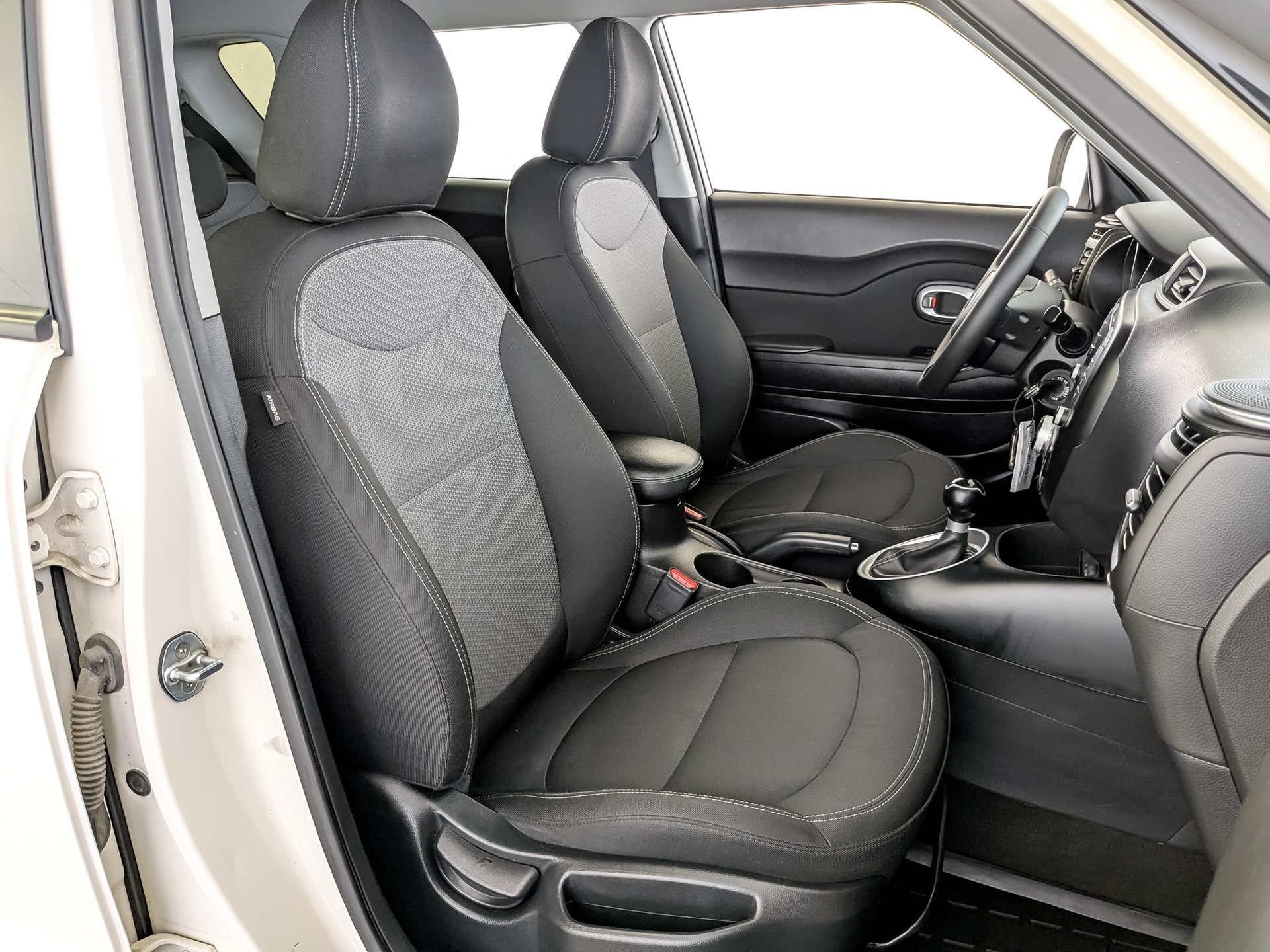 KIA Soul 1.60 (124 л.с), автомат, 2017, пробег 214 400 км