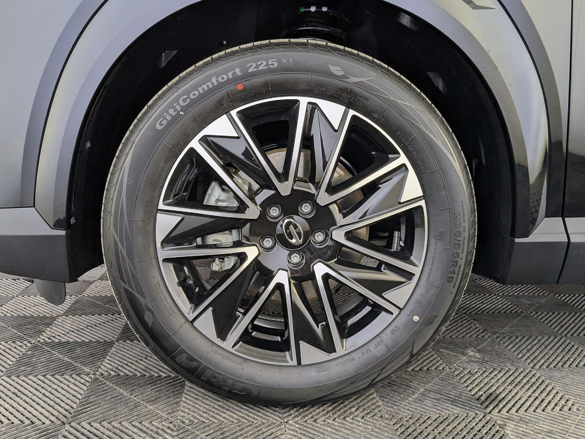 Фото GAC GS4 GL 2.0T/231 8AT 4WD