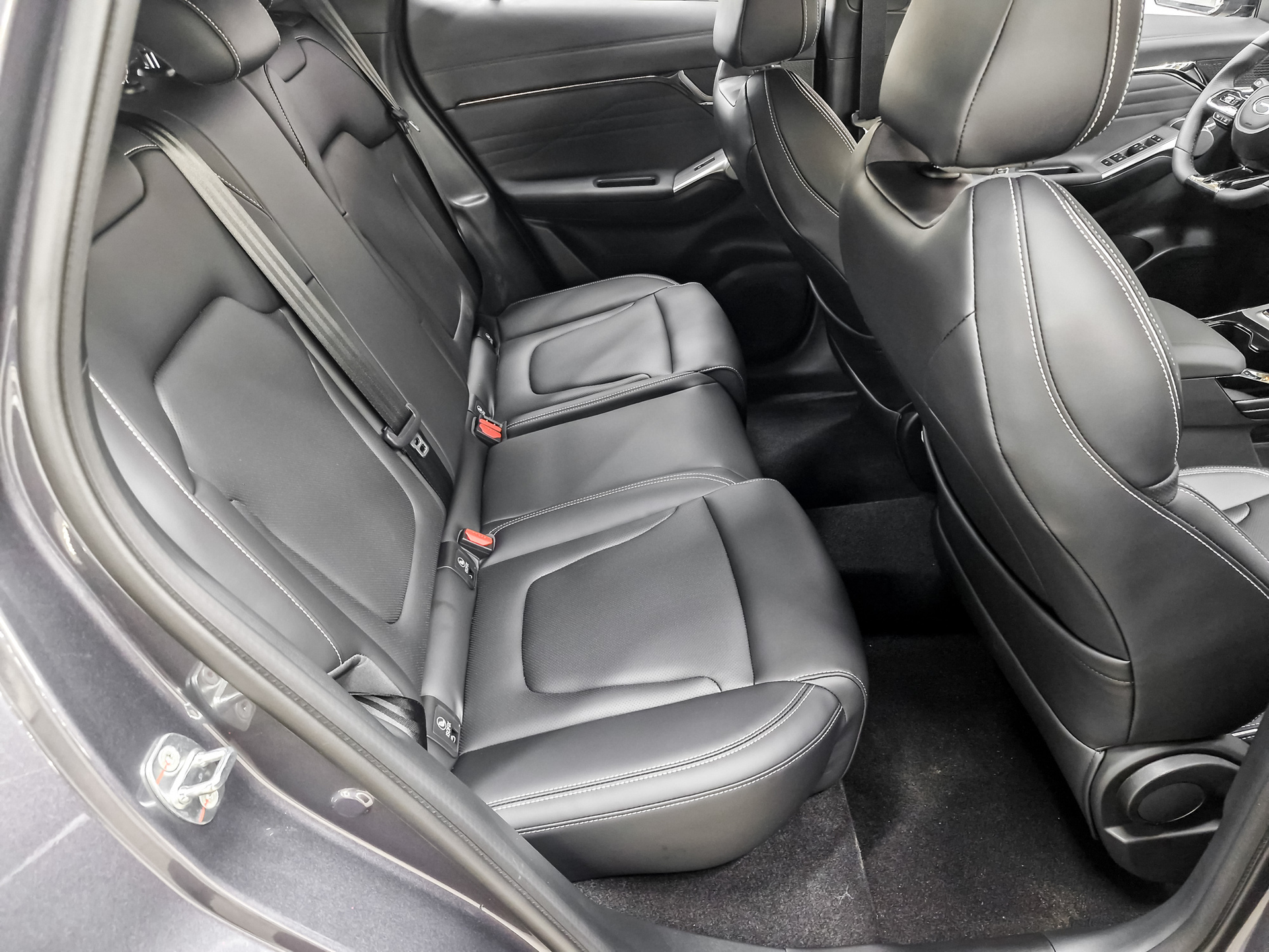 Фото GAC GS4 GL 2.0T/231 8AT 4WD