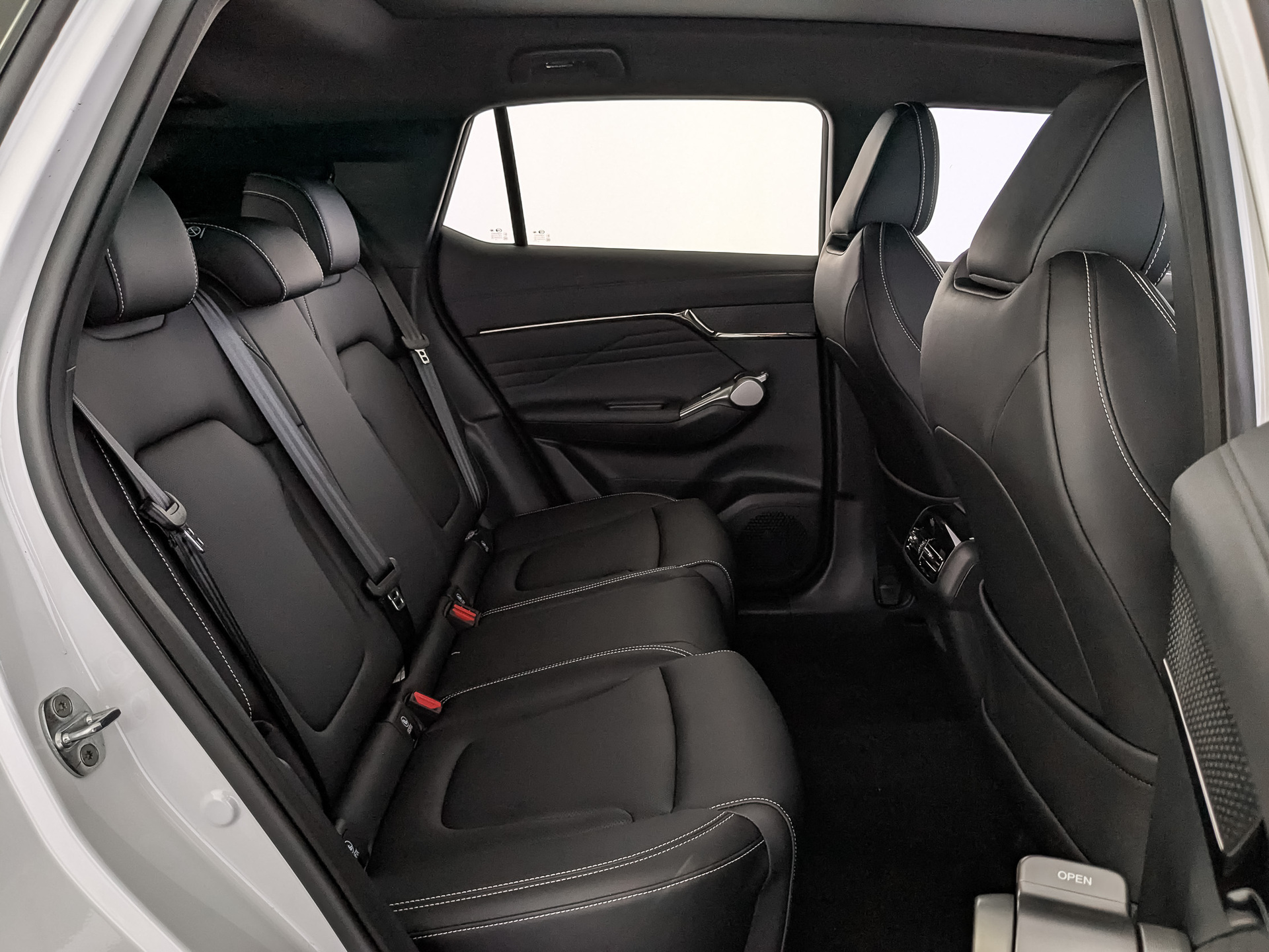 Фото GAC GS4 GL 2.0T/231 8AT 4WD