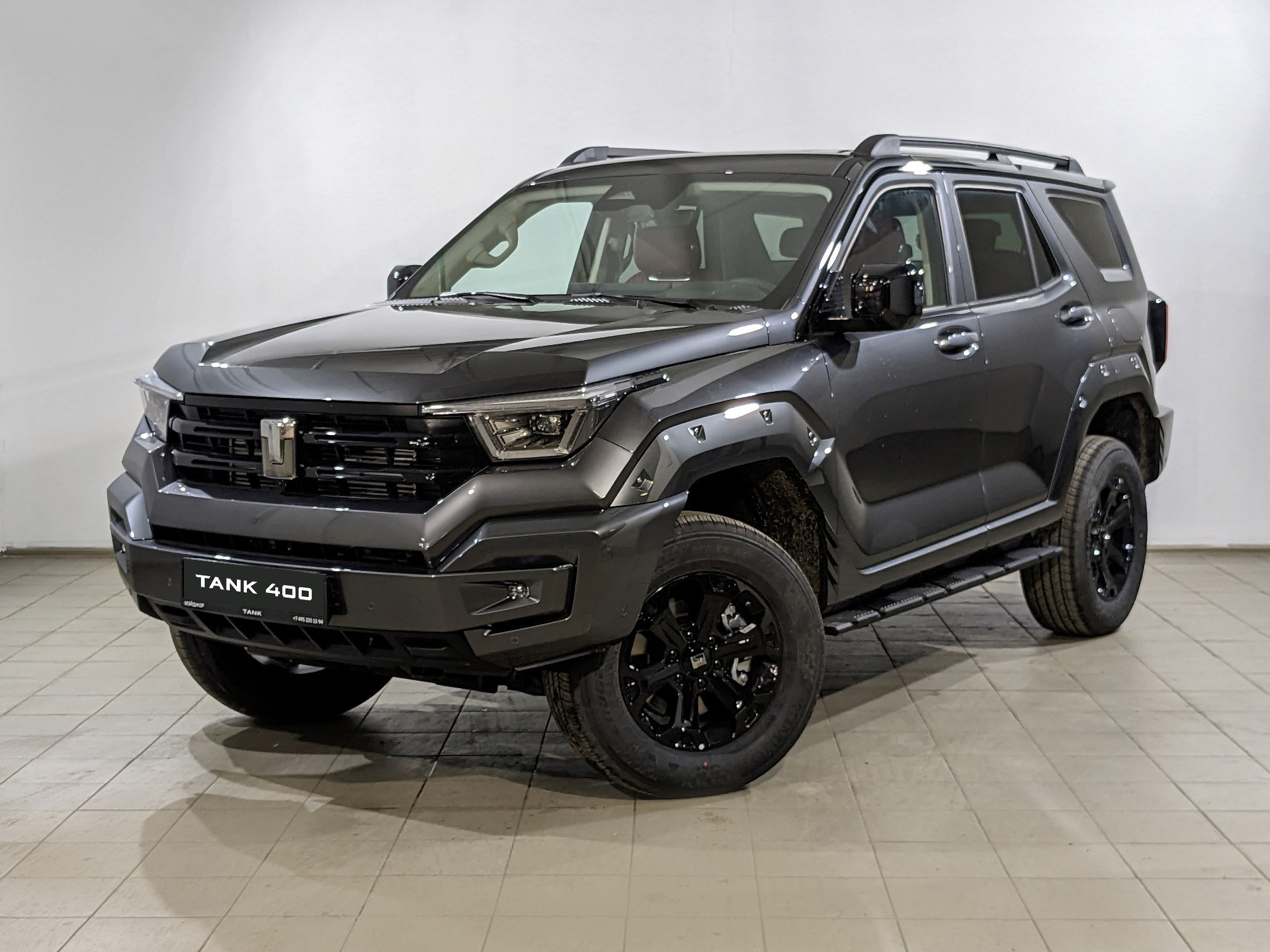 Фото Tank 400 Премиум (Premium) 2.0T/245 9AT 4WD