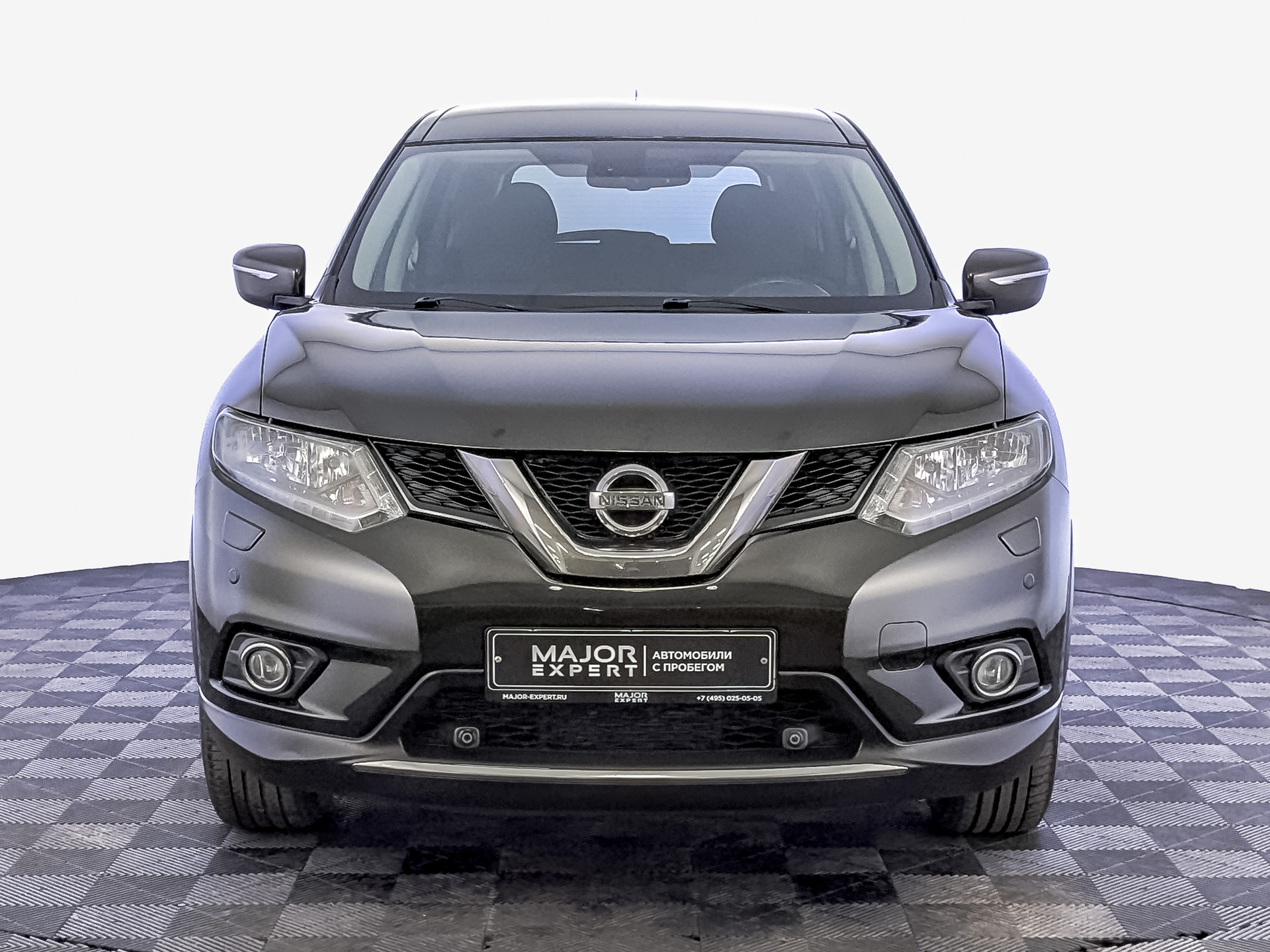 NISSAN X-Trail 2.00 (144 л.с), автомат, 2015, пробег 172 112 км