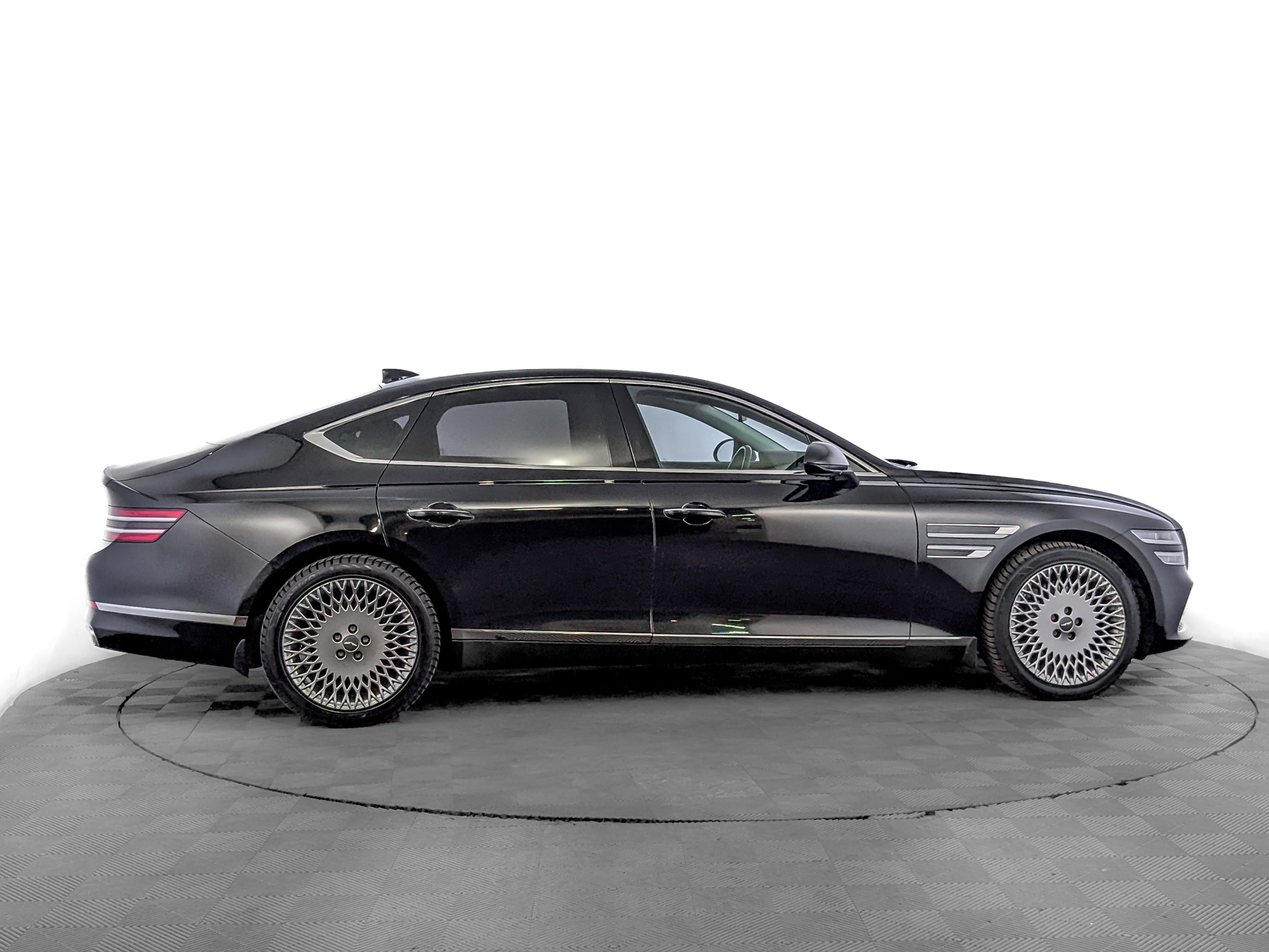 GENESIS G80 2.50 (249 л.с), автомат, 2022, пробег 134 711 км