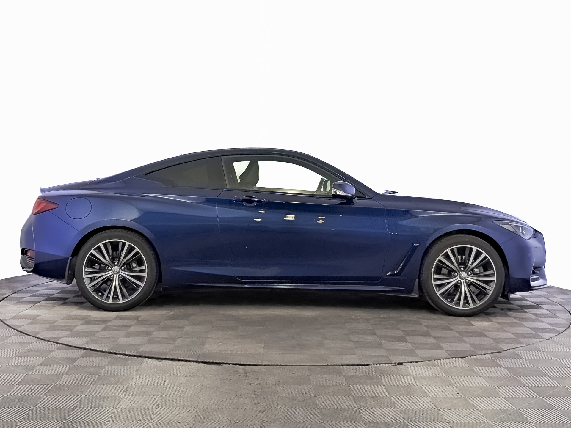 INFINITI Q60 2.00 (211 л.с), автомат, 2021, пробег 36 464 км