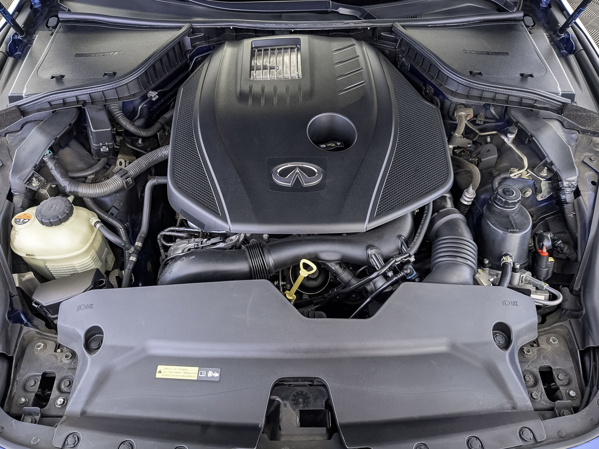 INFINITI Q60 2.00 (211 л.с), автомат, 2021, пробег 36 464 км