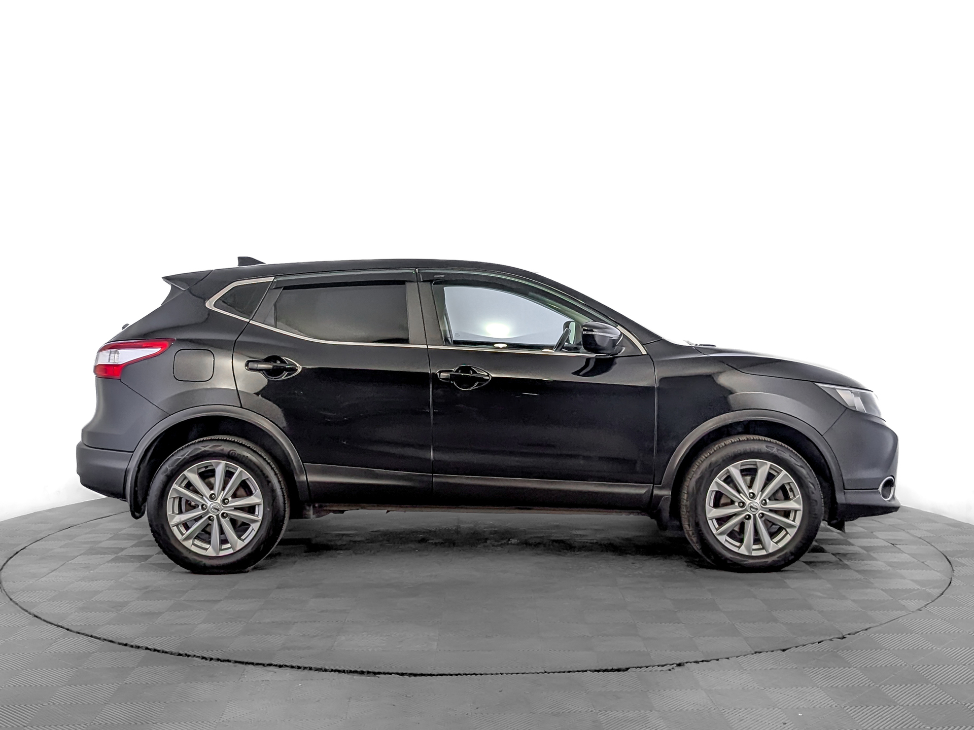 NISSAN Qashqai 2.00 (144 л.с), автомат, 2018, пробег 120 660 км