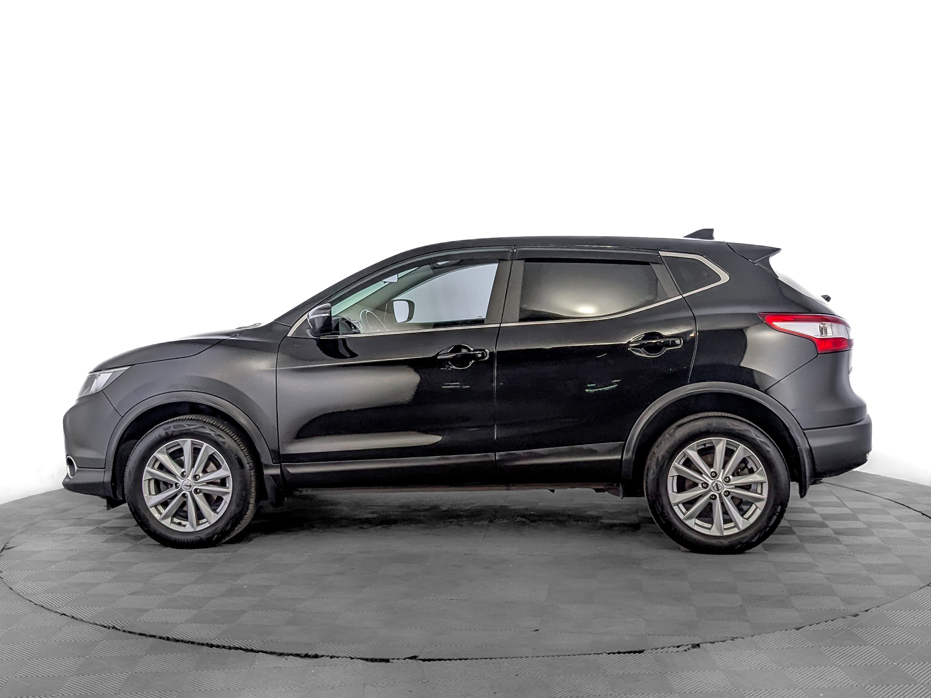 NISSAN Qashqai 2.00 (144 л.с), автомат, 2018, пробег 120 660 км