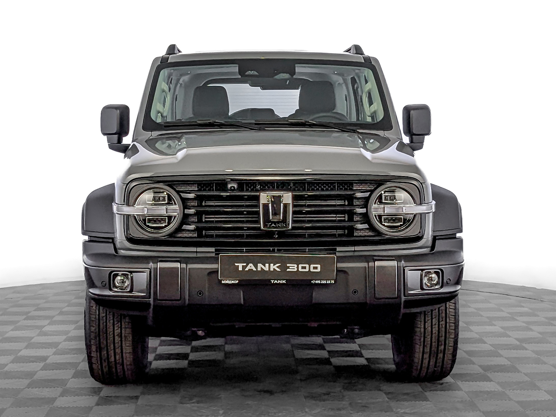 Фото Tank 300 Драйв (Adventure) 2.0T/218 8AT 4WD