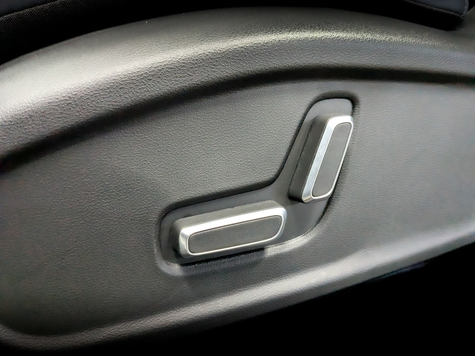 Фото Geely Atlas II с пробегом 12 734 км